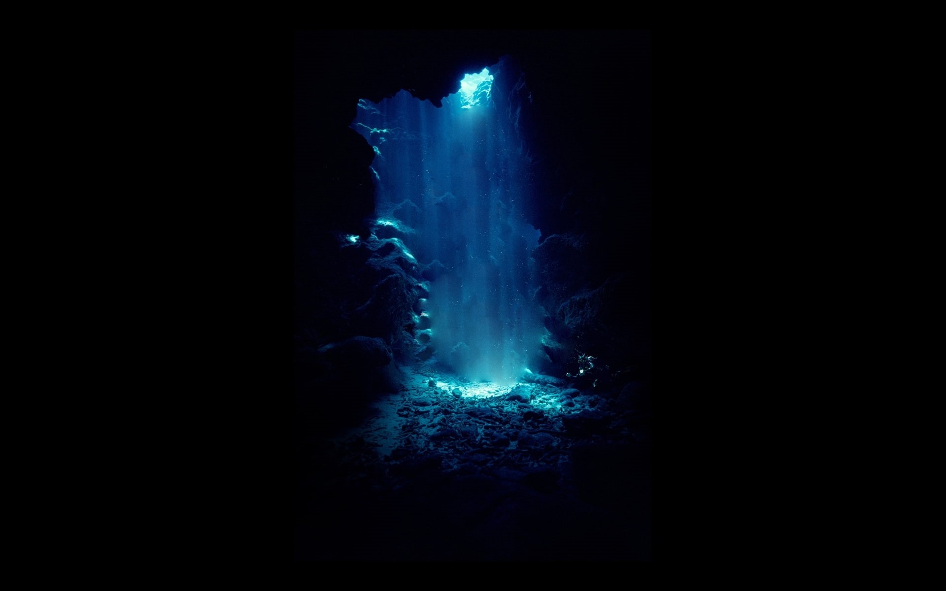underwater, sunlight, 1080P, hd, nature, cave, diver, blue, black, HD Wallpaper