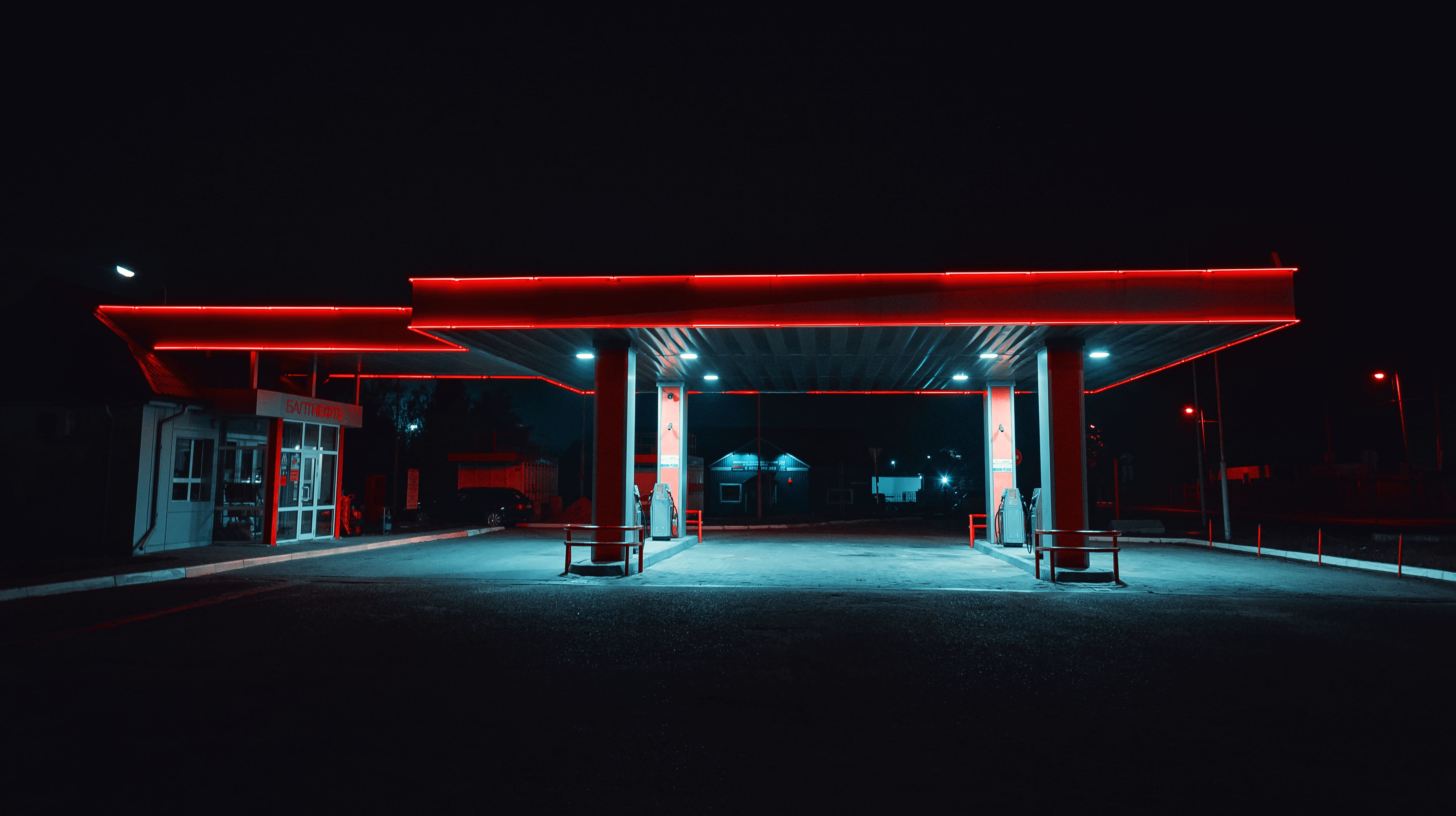 transportation system, illuminated, parking garage, nighttime, architecture, lighting equipment, fuel and power generation, refueling, built structure, HD Wallpaper