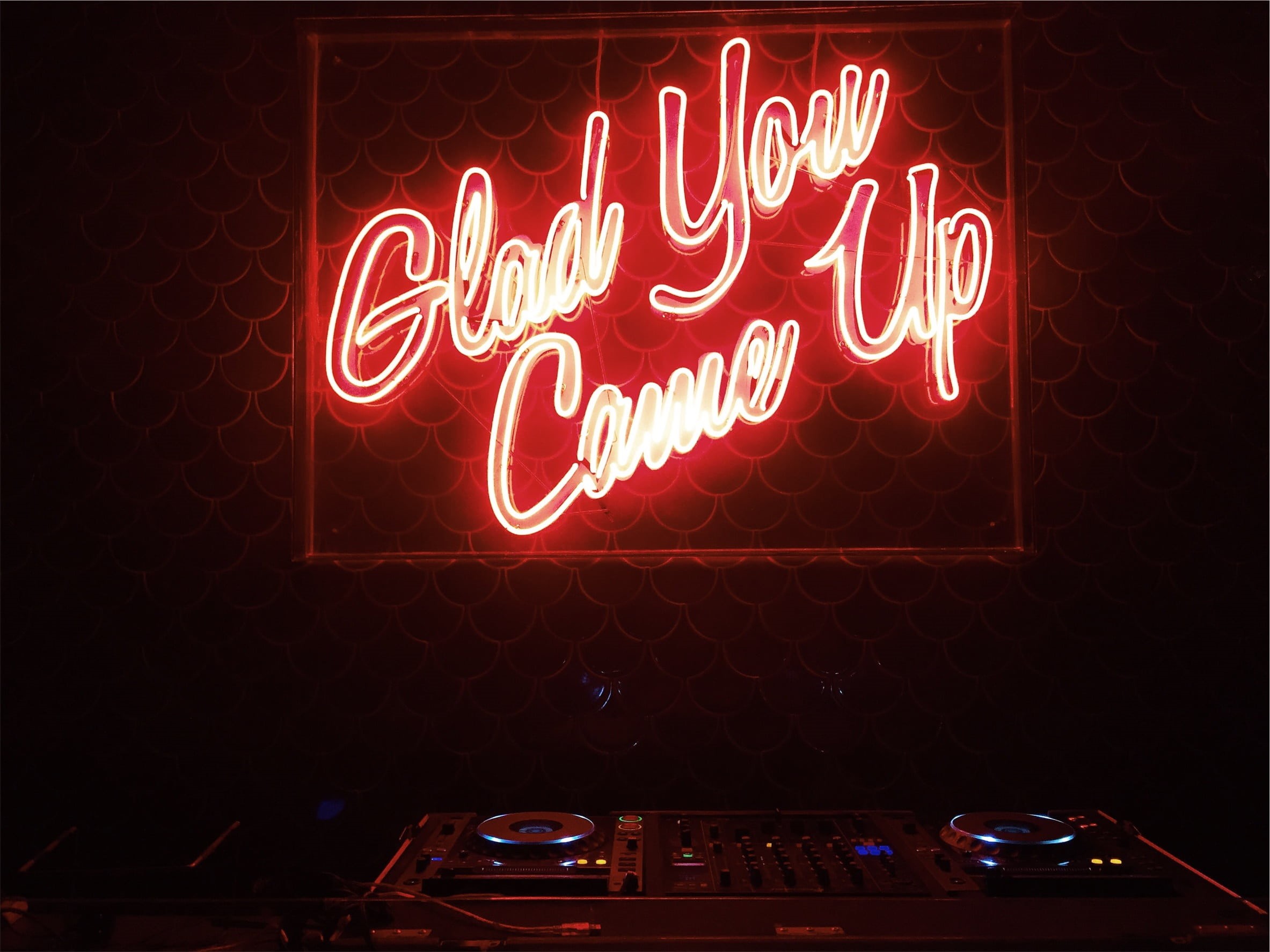 communication, open sign, text, arts culture and entertainment, cdjs, indoors, business, light - natural phenomenon, nightclub, western script, neon, no people, HD Wallpaper