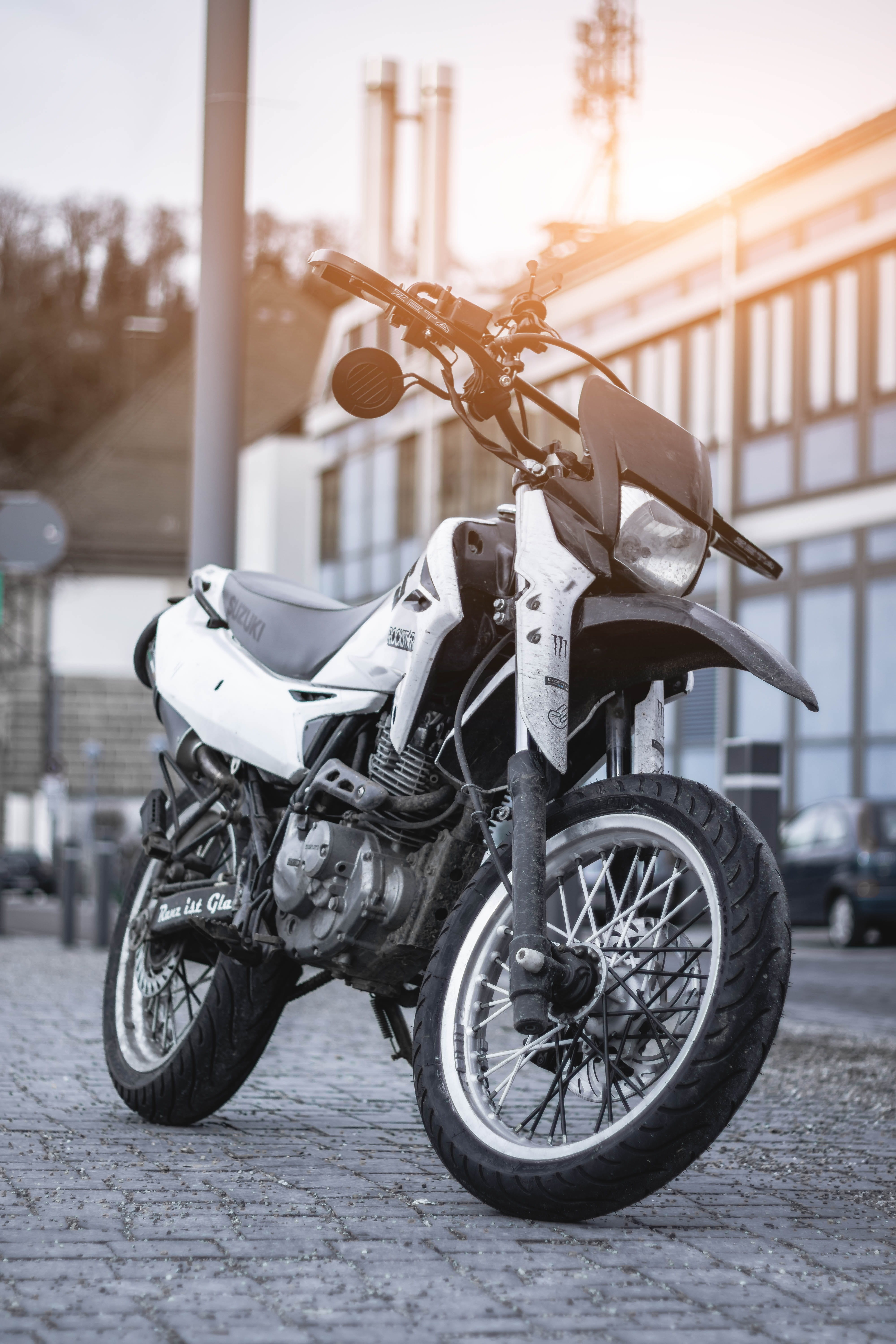 park, mode of transportation, security, machine, motocross, white, street, vehicle, parking, outdoors, bicycle, black, automobile, nature, land vehicle, Phone HD Wallpaper