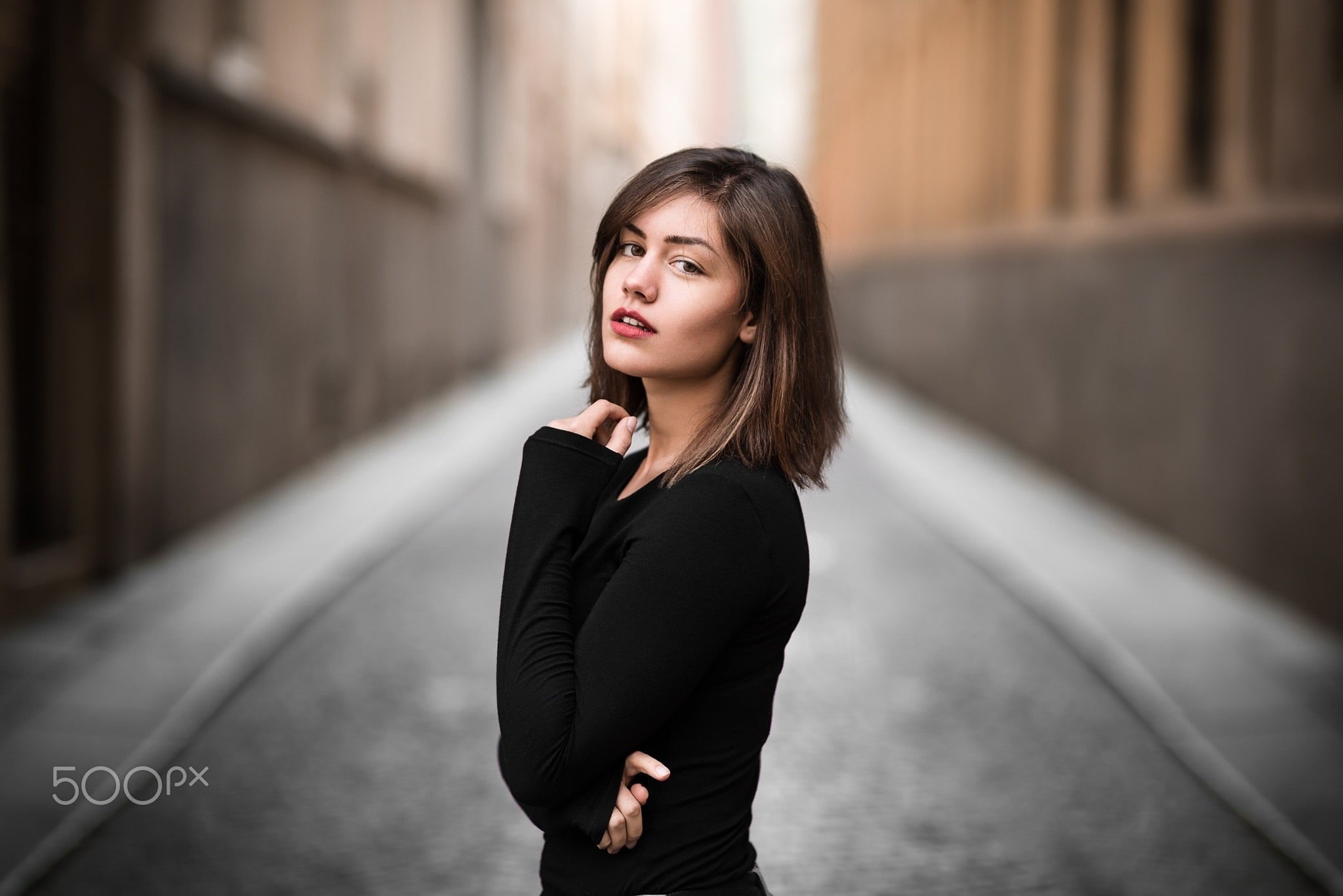 adult, looking at viewer, top, woman, one person, depth of field, street, beauty, sleeved, hairstyle, long hair, real people, straight hair, standing, black, HD Wallpaper