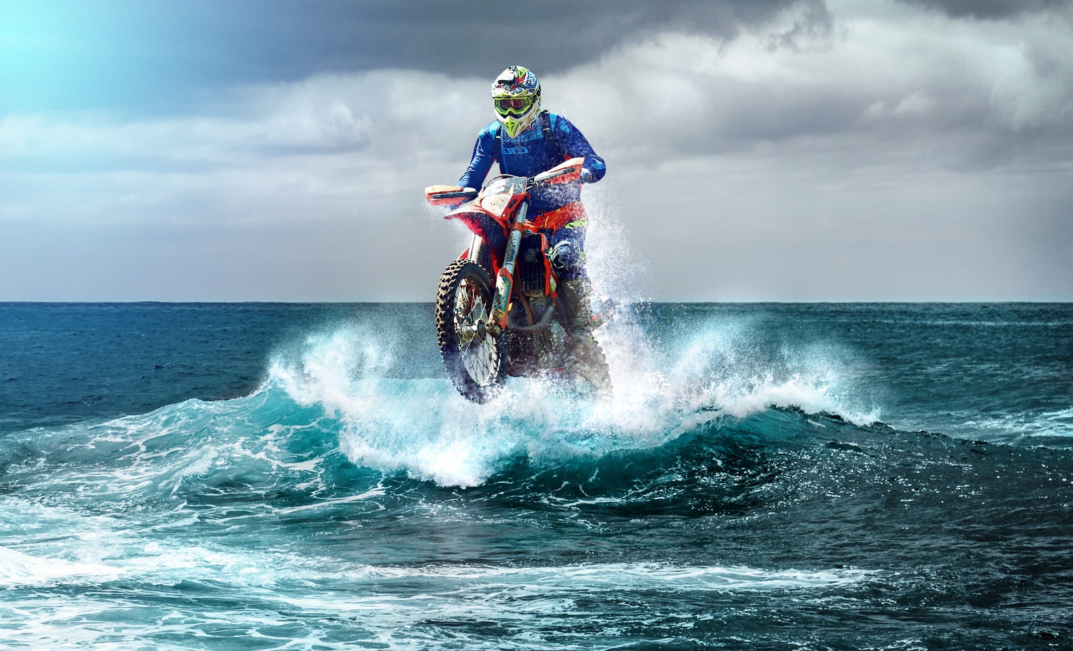 1080P, photomontage, amphibians motorcycle, activity, body, splashing, terrain, head, image overlay, Surfers, riding, mature, dirt bike, human, bike, fun, HD Wallpaper