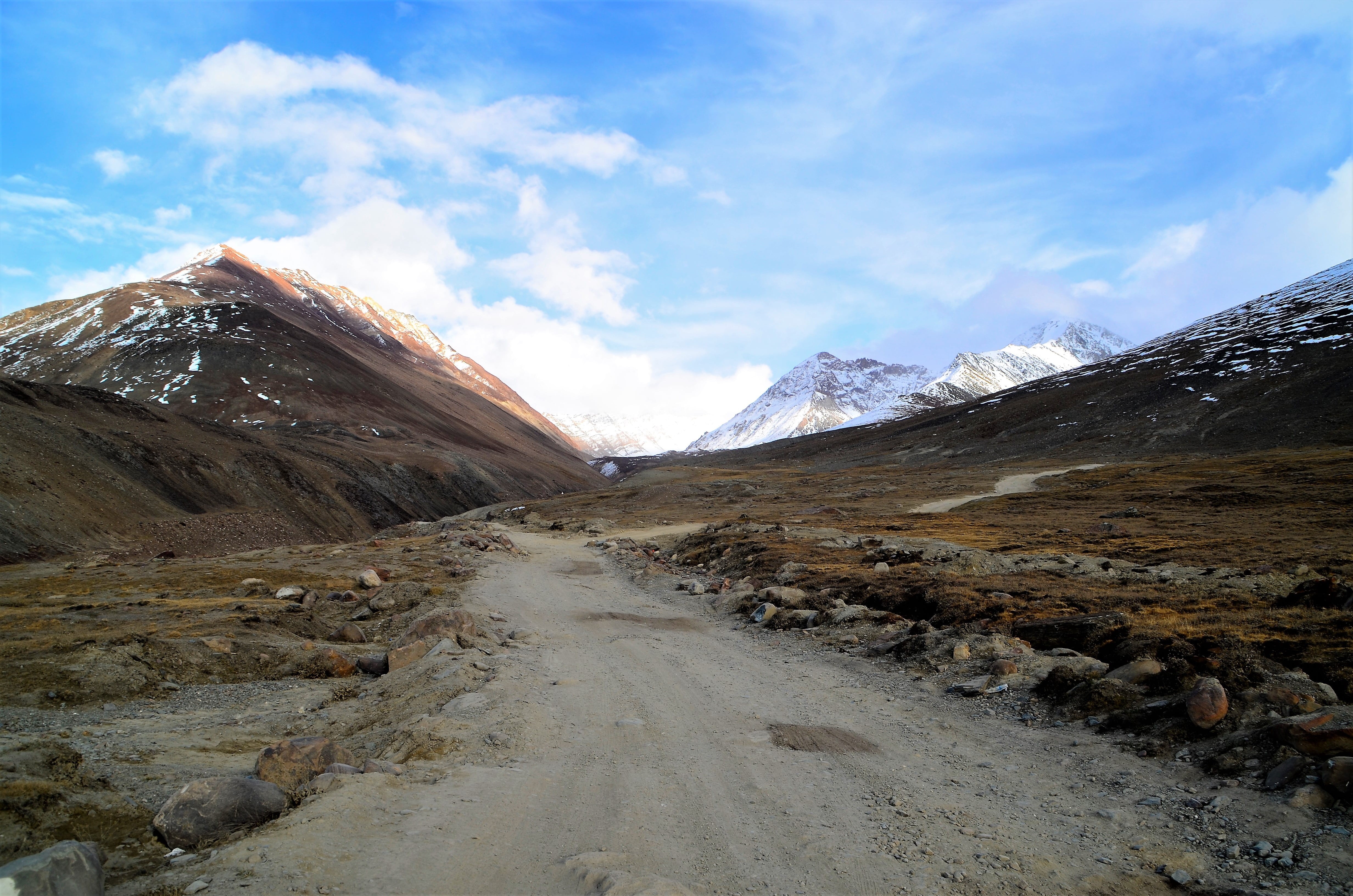 scenics - nature, road, india, mountains, sky, non-urban scene, nature, himalayas, snow, the way forward, himachal pradesh, no people, beauty in nature, HD Wallpaper