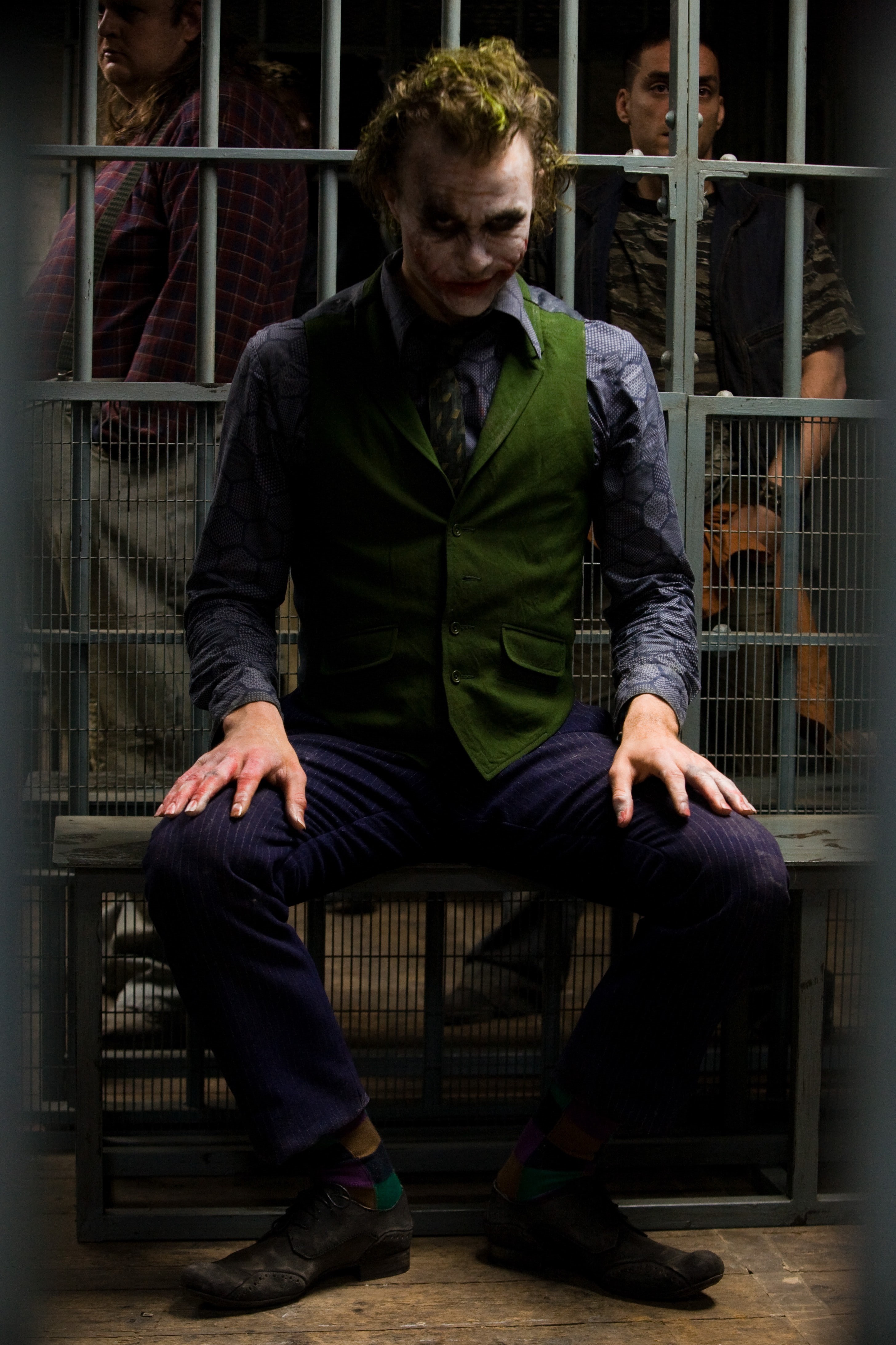 full length, 4K, prison, men, law, sadness, social issues, railing, front view, sitting, punishment, depression - sadness, justice - concept, The Dark Knight, Phone HD Wallpaper