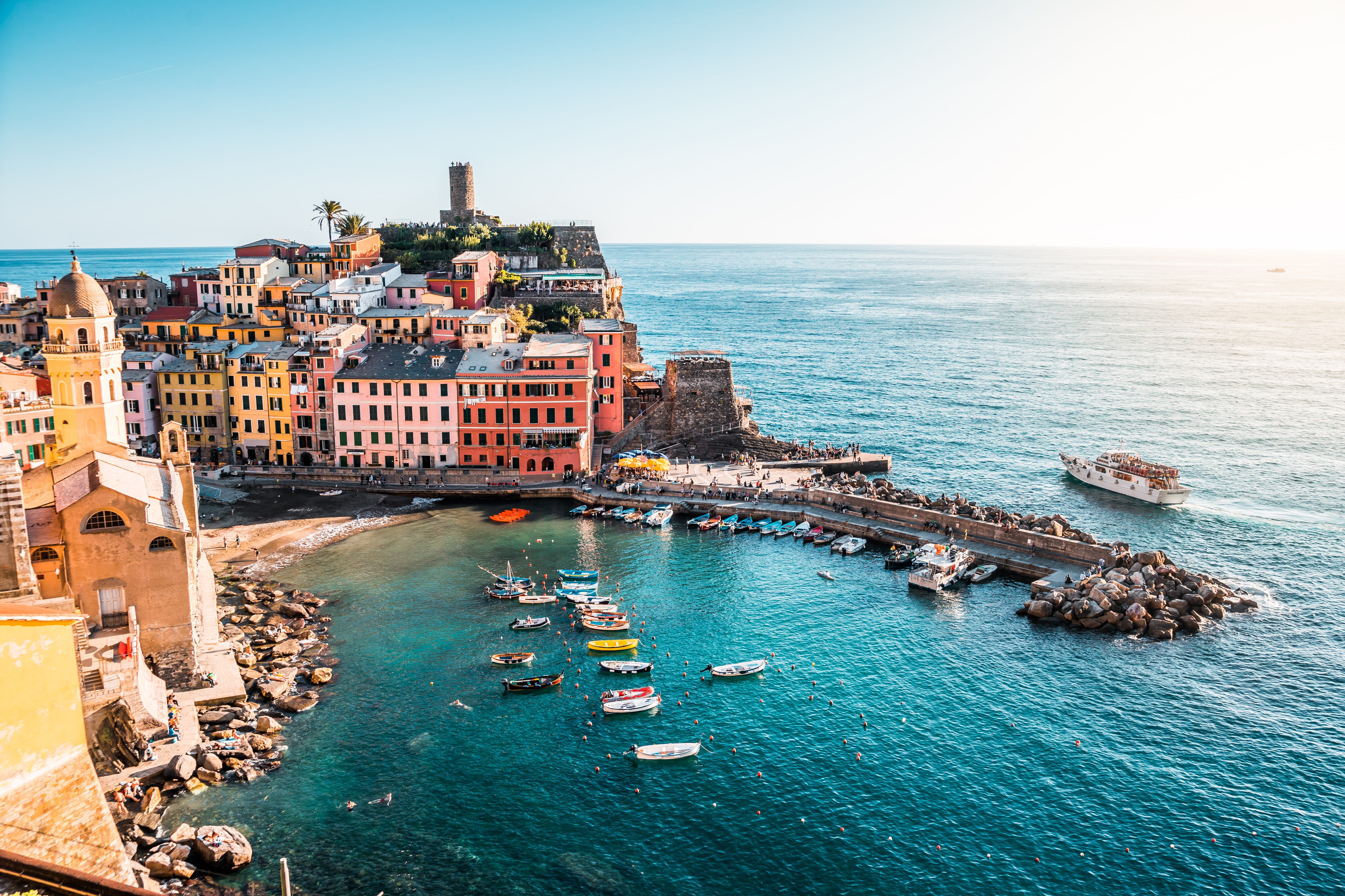 cinque terre, nautical vessel, top, traveler, summer, cinque, vacation, walking, sunny, town, building exterior, italy, building, transportation, architecture, HD Wallpaper