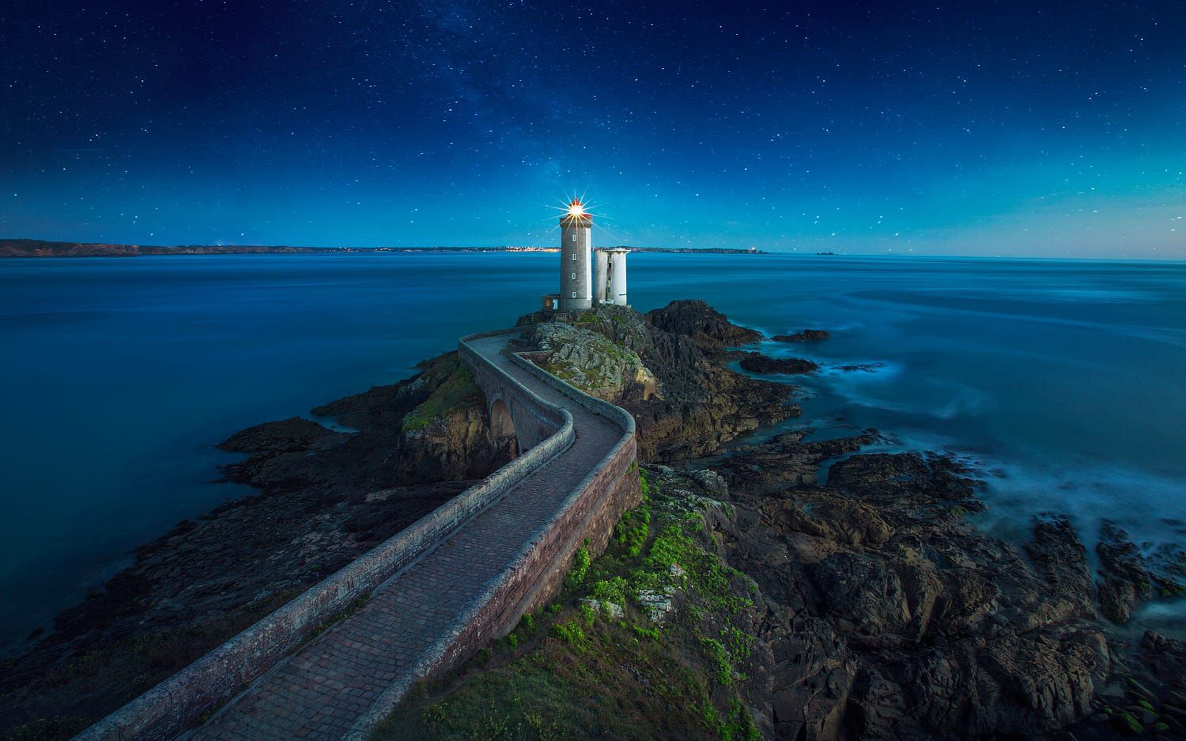 star - space, no people, plouzan, beach, direction, guidance, minou, mobile, sea, sky, lighthouse, water, laptop, astronomy, du, desktop, phare, land, building exterior, HD Wallpaper