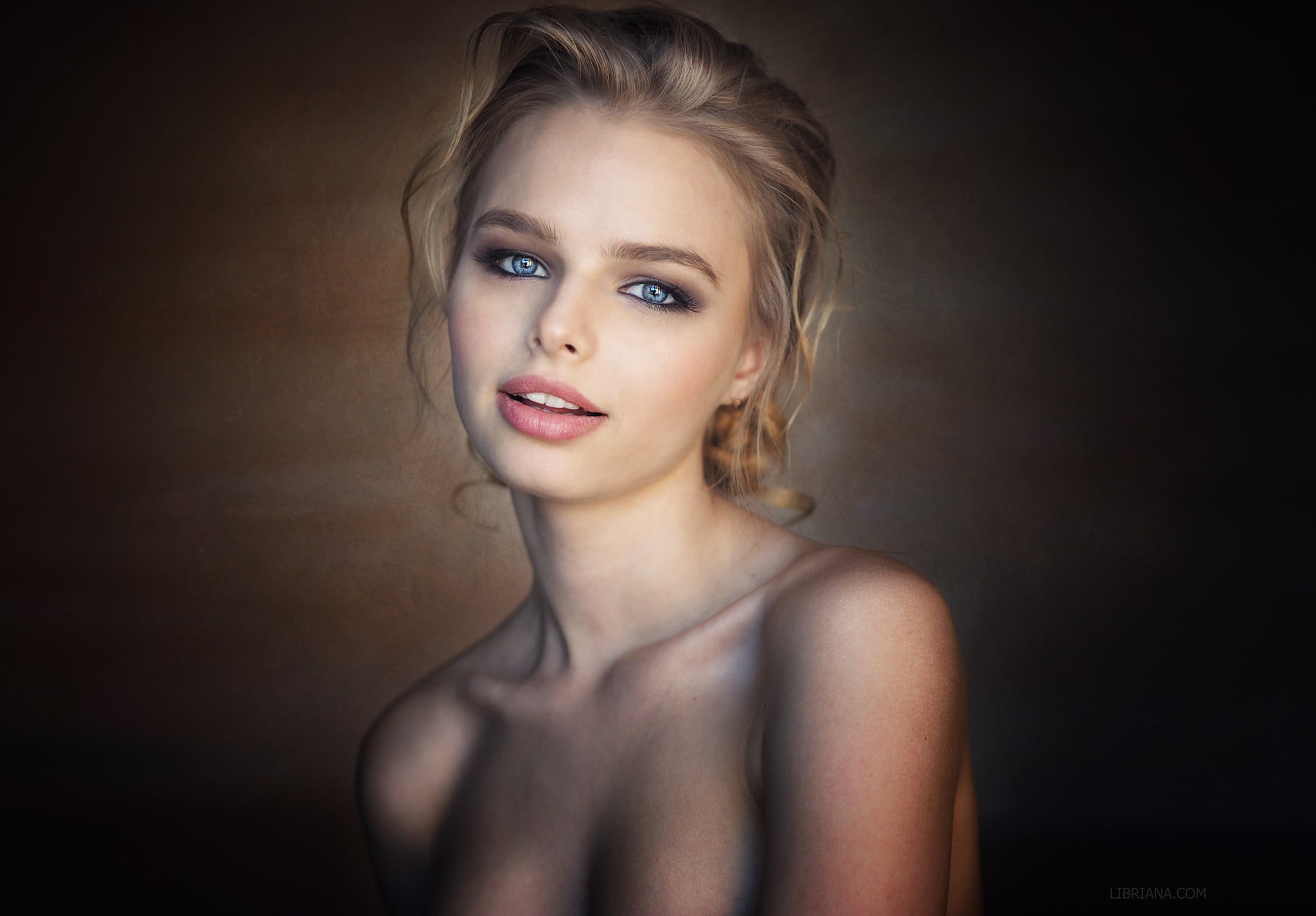 portrait, adult, hairstyle, bare shoulders, women, black background, face, open mouth, one person, human body part, glamour, fashion, lips, hair, eye, headshot, HD Wallpaper
