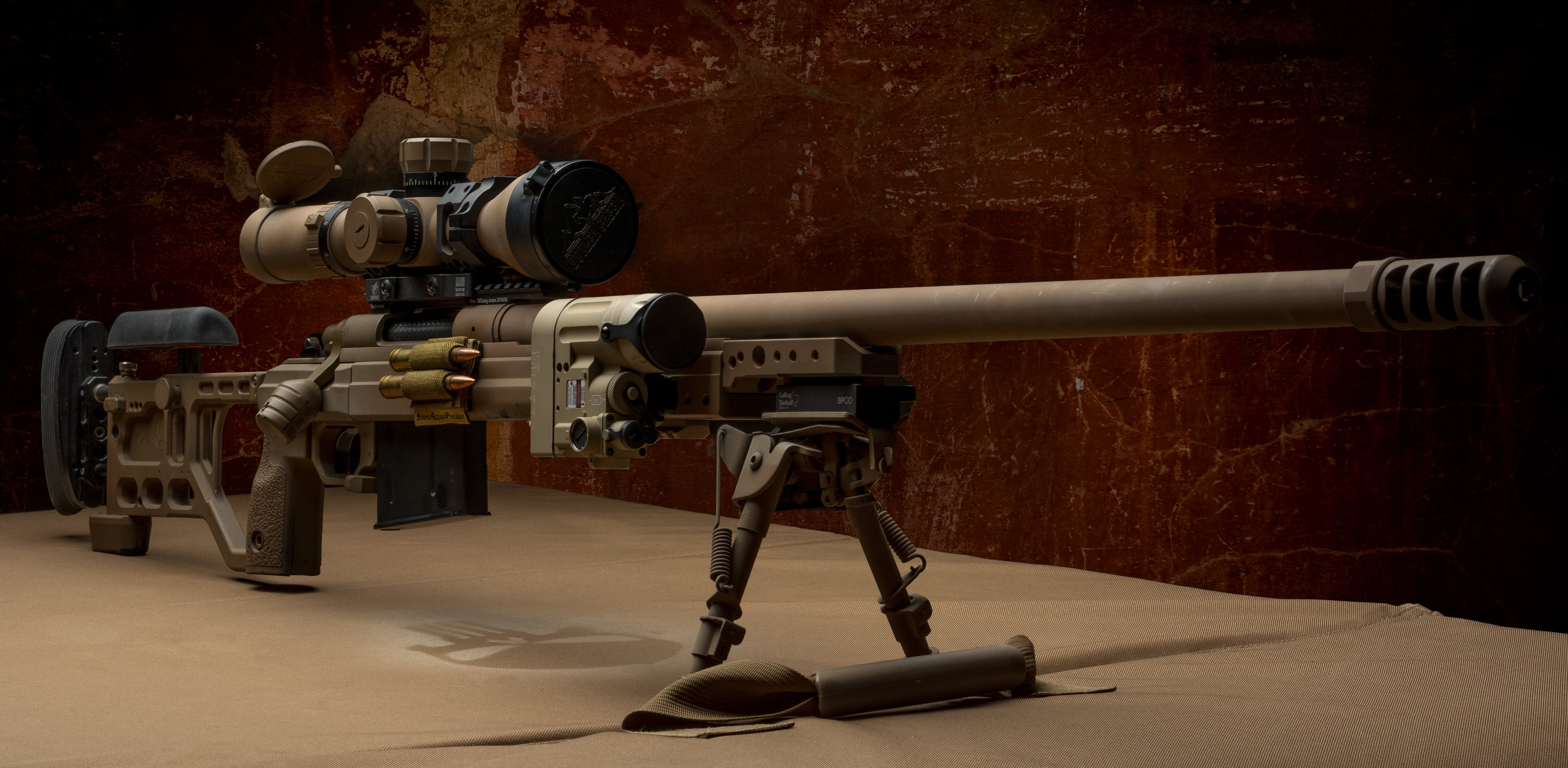 technology, no people, photography themes, optics, weapon, weapons, security, black, the past, old, history, antique, rifle, scope, architecture, fry, wood - material, HD Wallpaper