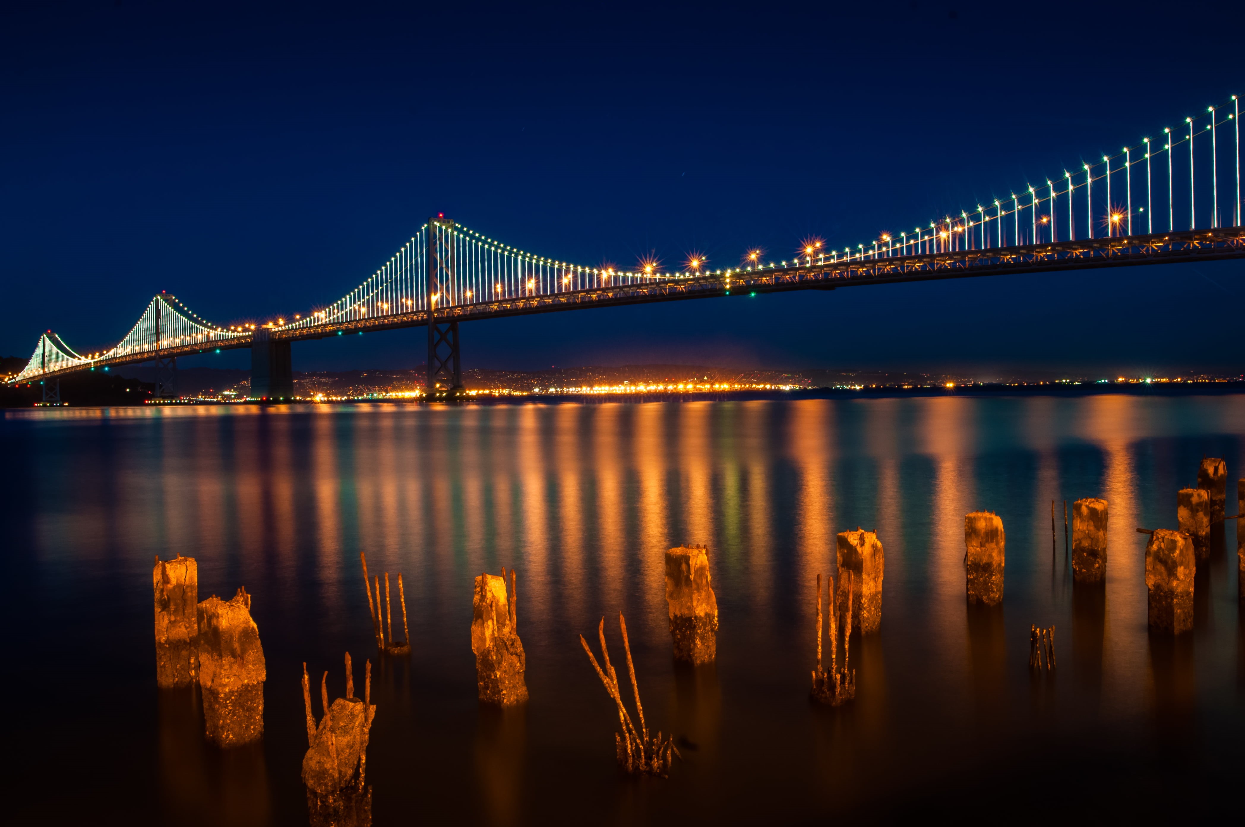 pillars, urban Skyline, city, built Structure, sky, 4K, San Francisco  bay area, suspension Bridge, dusk, Skeletons, river, architecture, bridge, new York City, HD Wallpaper