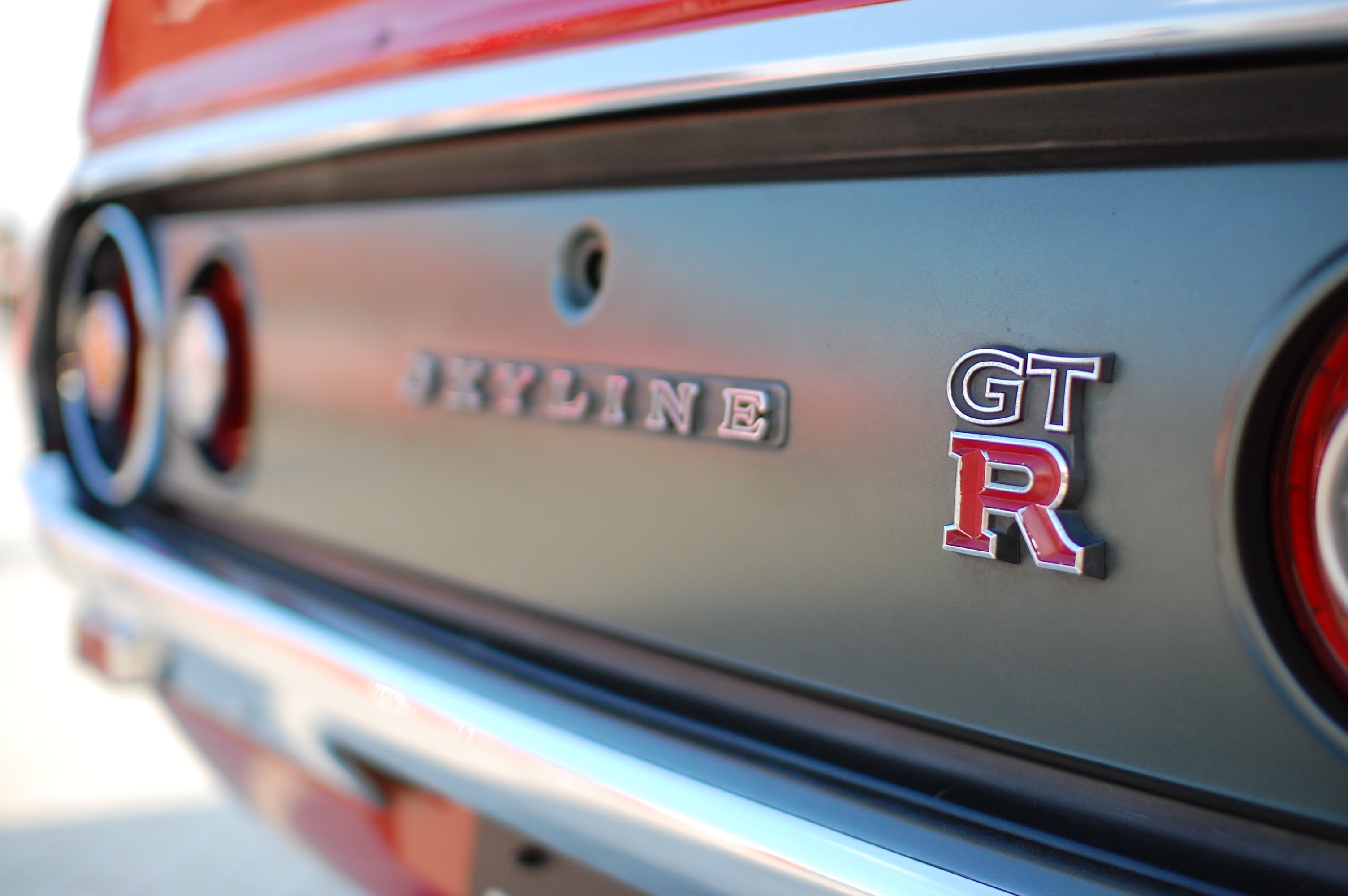 number, information sign, day, Nissan, sign, gtr, motor vehicle, land vehicle, transportation, skyline, Nissan Skyline GT-R, mode of transportation, close-up, HD Wallpaper