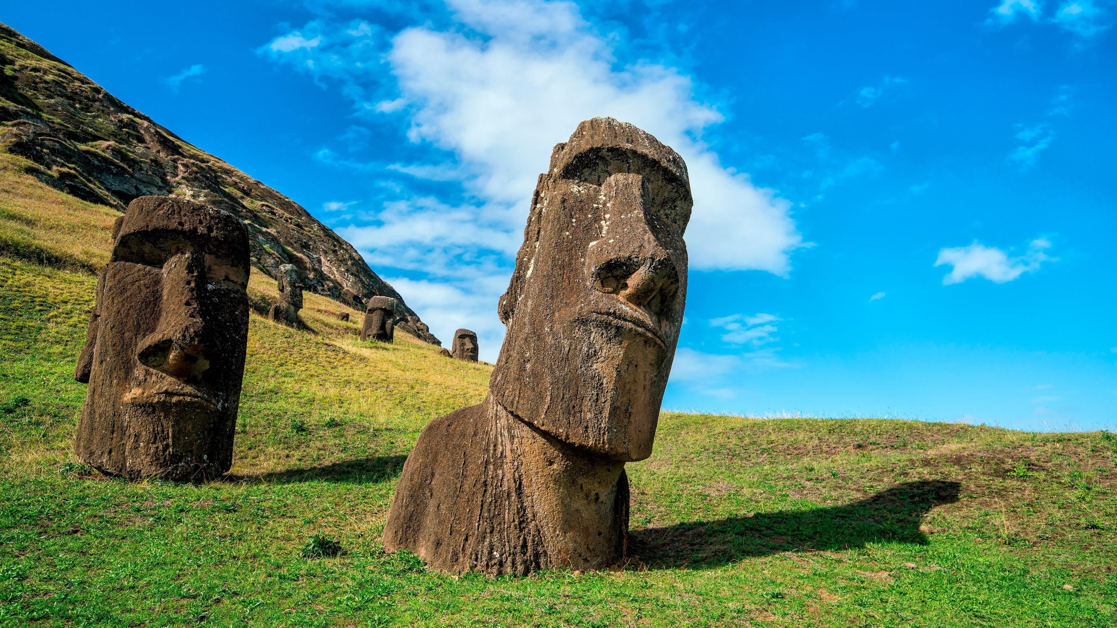 beauty in nature, rapa nui, land, 4K, ancient civilization, unesco world heritage, solid, monolithic, environment, blue, history, archaeology, no people, HD Wallpaper