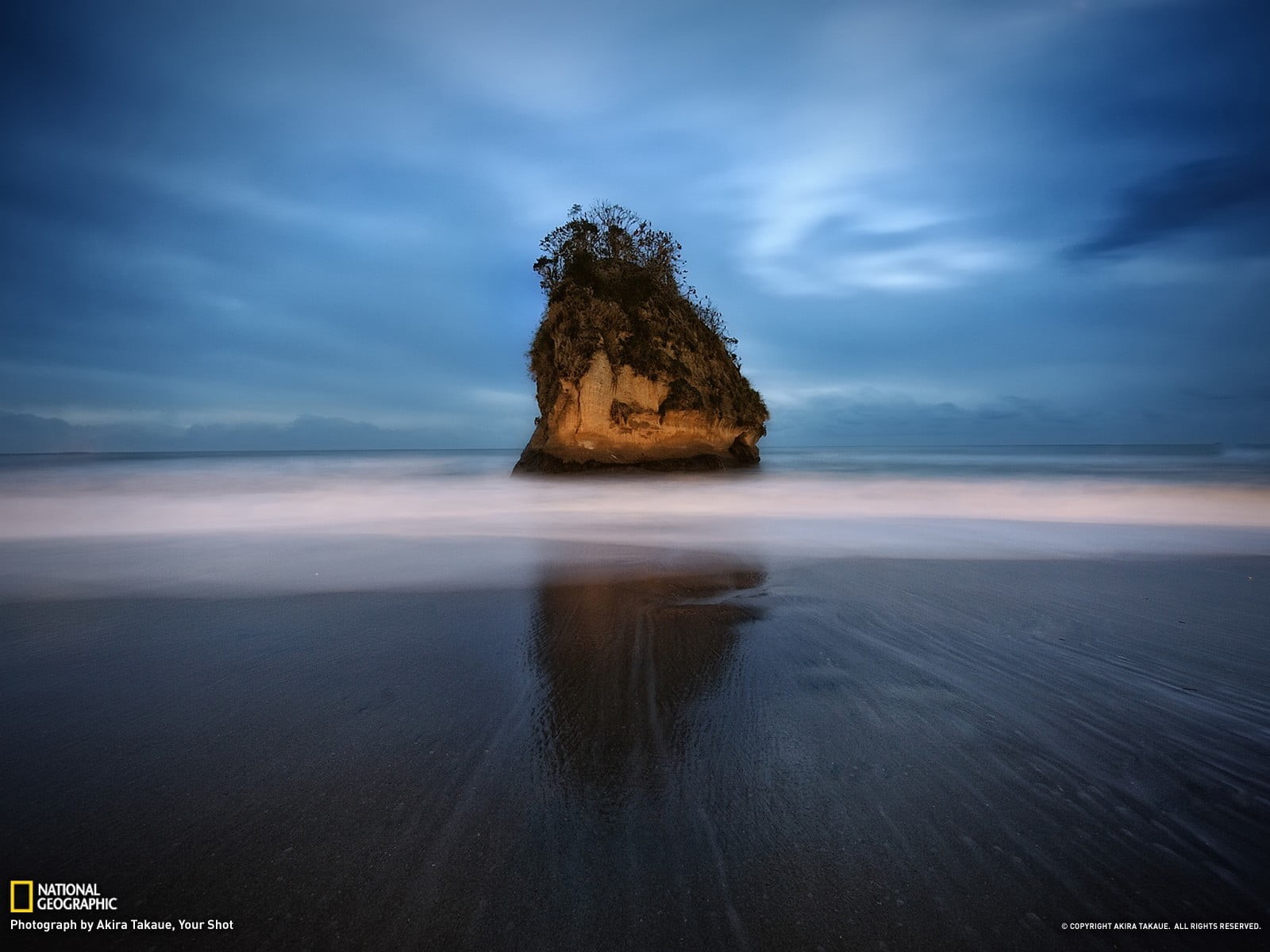 tranquil scene, rock - object, rock formation, monolith, nature, island, eroded, shoreline, no people, land, scenics - nature, 720P, beauty in nature, HD Wallpaper