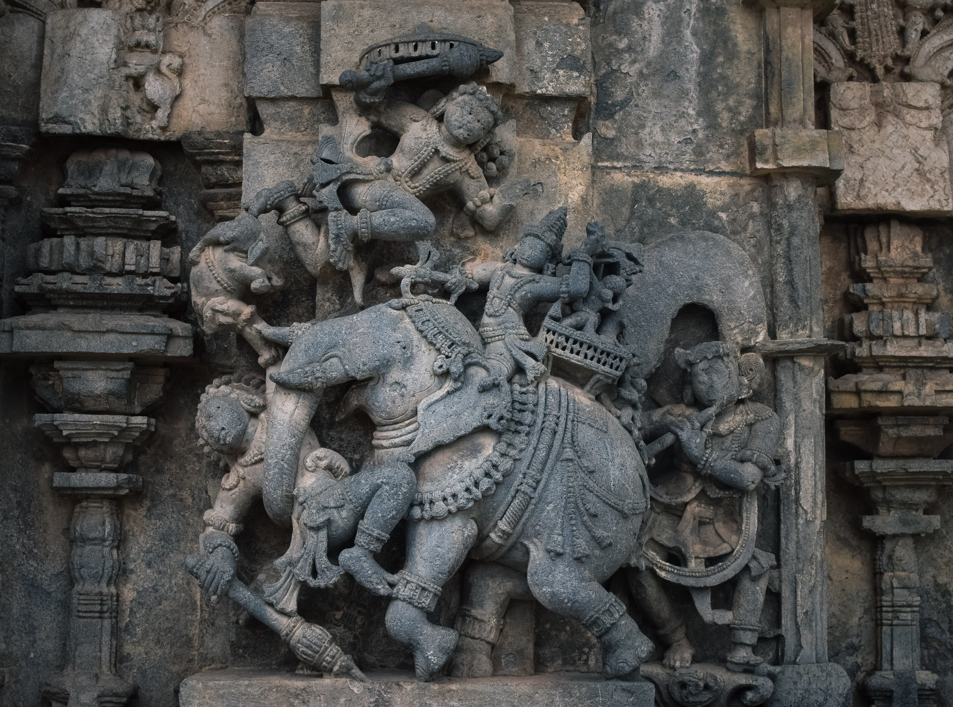 historic, monolith, hoysala, the past, carving - craft product, representation, hinduism, history, hindu, art and craft, sculpture, stonecarving, ancient civilization, HD Wallpaper