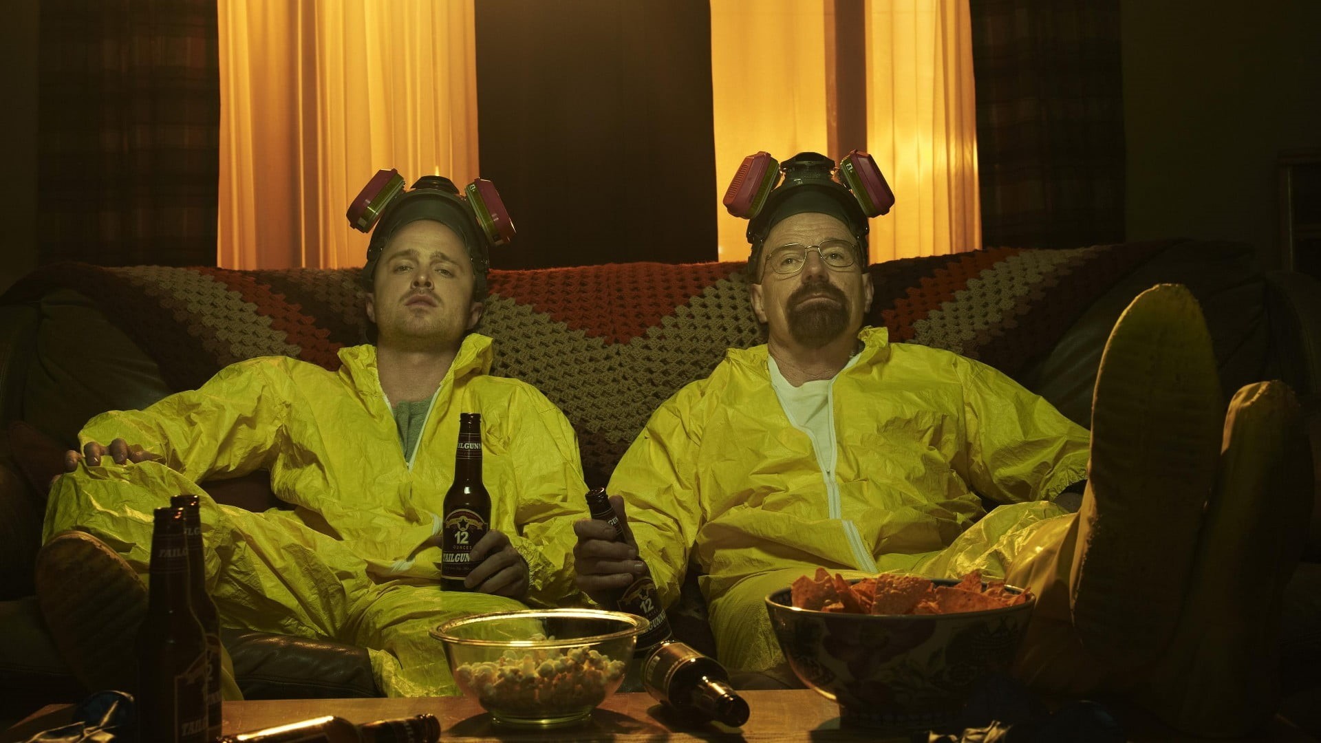 sitting, lifestyles, 1080P, coats, furniture, Breaking Bad, yellow, togetherness, indoors, people, couch, food and drink, casual clothing, bonding, front view, HD Wallpaper