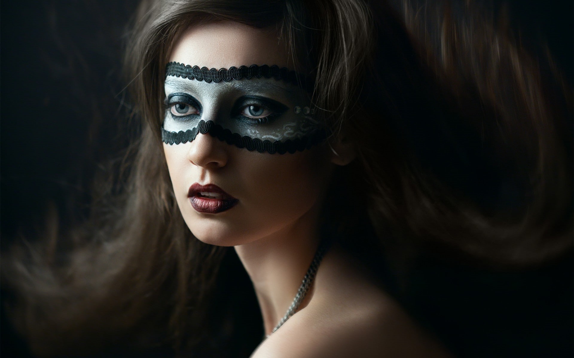 Jana, face, model, looking away, bare shoulders, long hair, mask, blue eyes, red lipstick, open mouth, body paint, 1080P, brunette, depth of field, portrait, HD Wallpaper