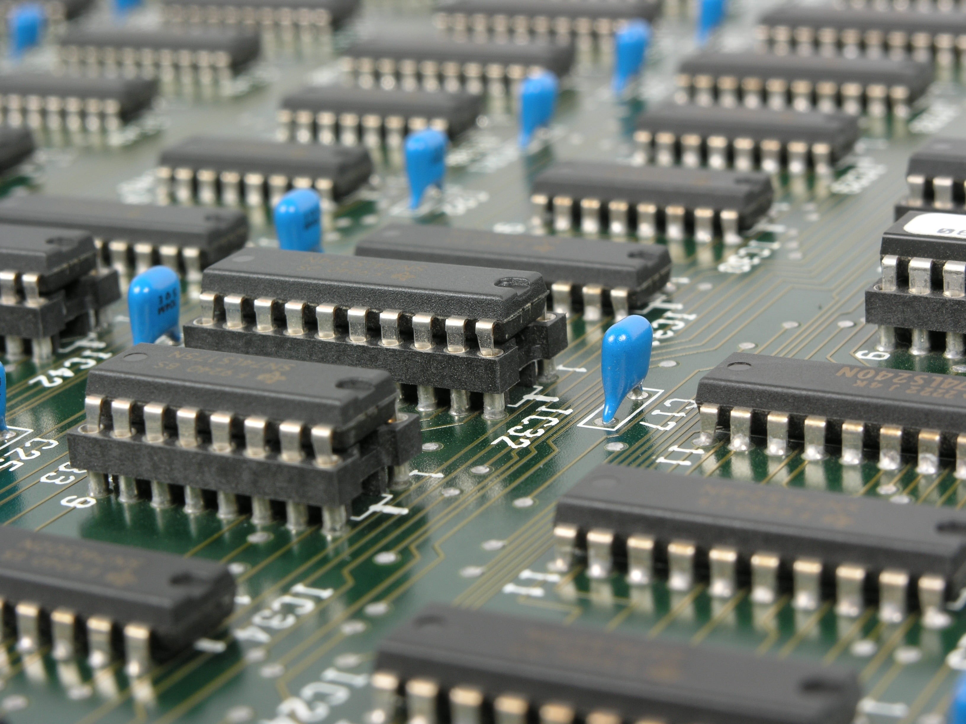 circuit board, industry, laptop, equipment, mother board, selective focus, close-up, cable, computer, 2K, green, communication, computer chip, blue, no people, HD Wallpaper