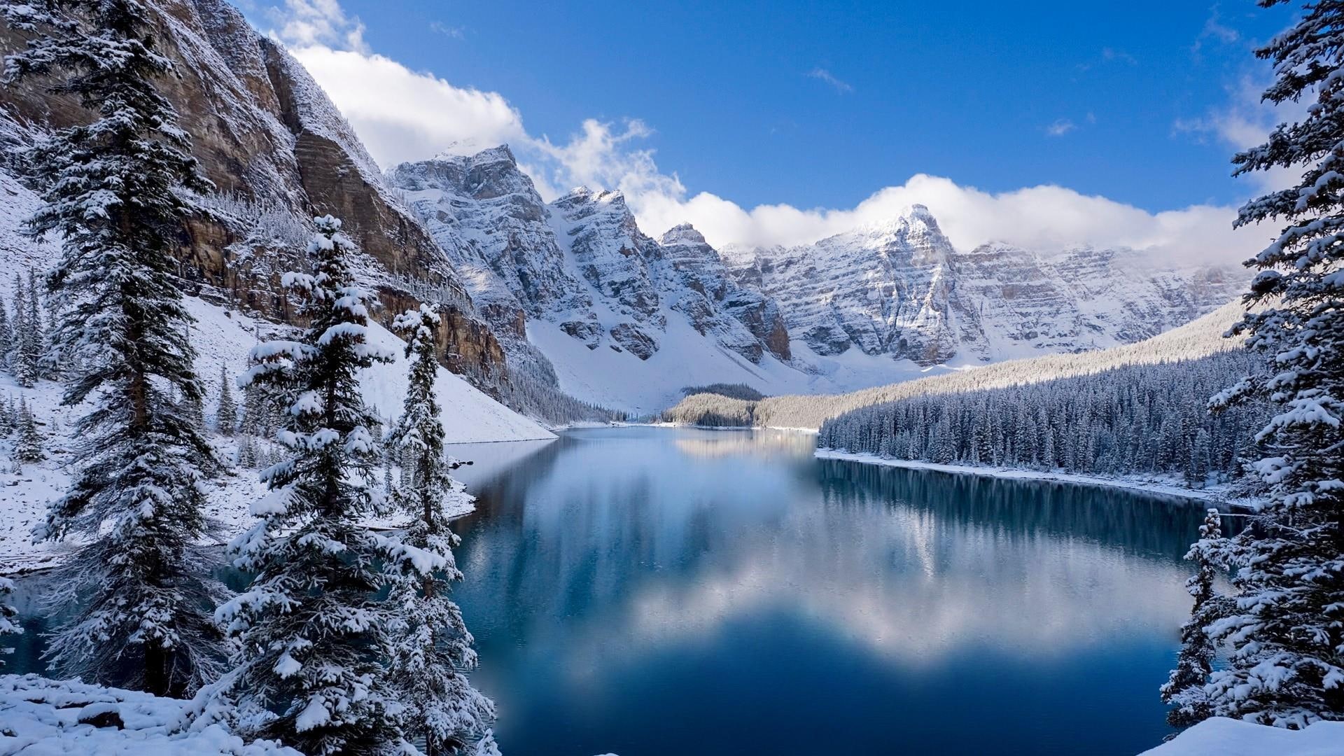 winter, mountain range, foerst, mountainous landforms, freezing, moraine lake, 1080P, snow, pine, canada, sky, banff national park, tree, mountain, pine tree, HD Wallpaper