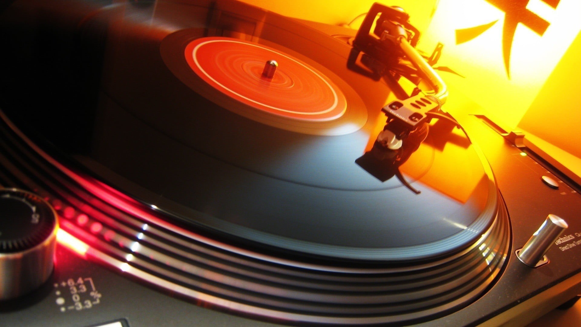 DJ, gramophone, audio equipment, night, equipment, high angle view, no people, 1080P, nightlife, spinning, speed, technology, turntable, music, black, HD Wallpaper