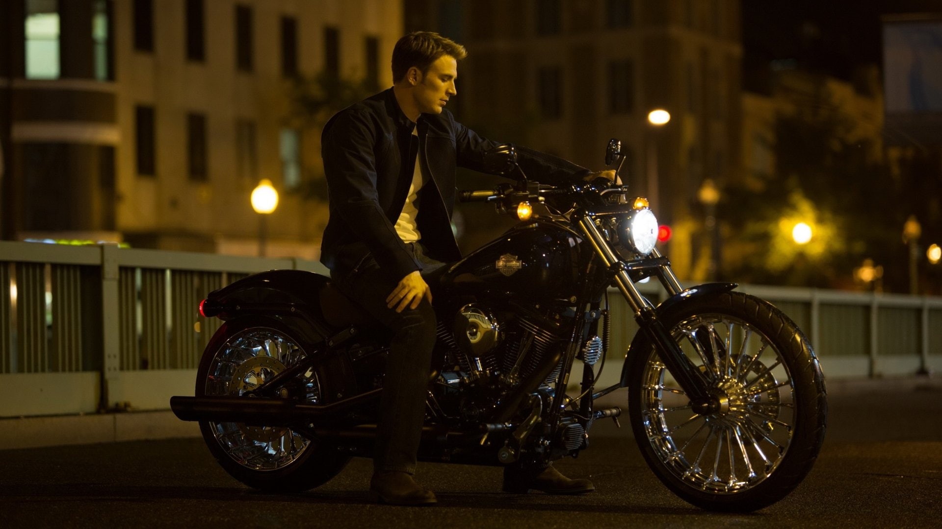 helmet, city life, Harley-Davidson, Captain America, headlight, architecture, men, ride, vehicle light, black, motorcycle, riding, outdoors, illuminated, HD Wallpaper