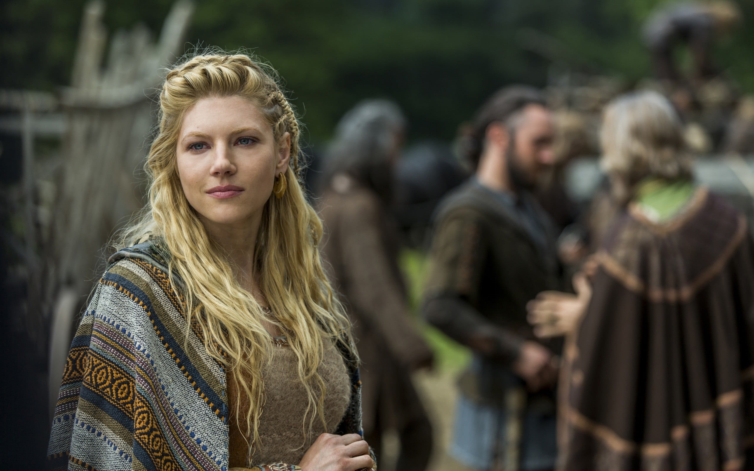 clothing, hairstyle, Katheryn Winnick, group of people, focus on foreground, long hair, young adult, top, braids, looking at camera, standing, outdoors, HD Wallpaper