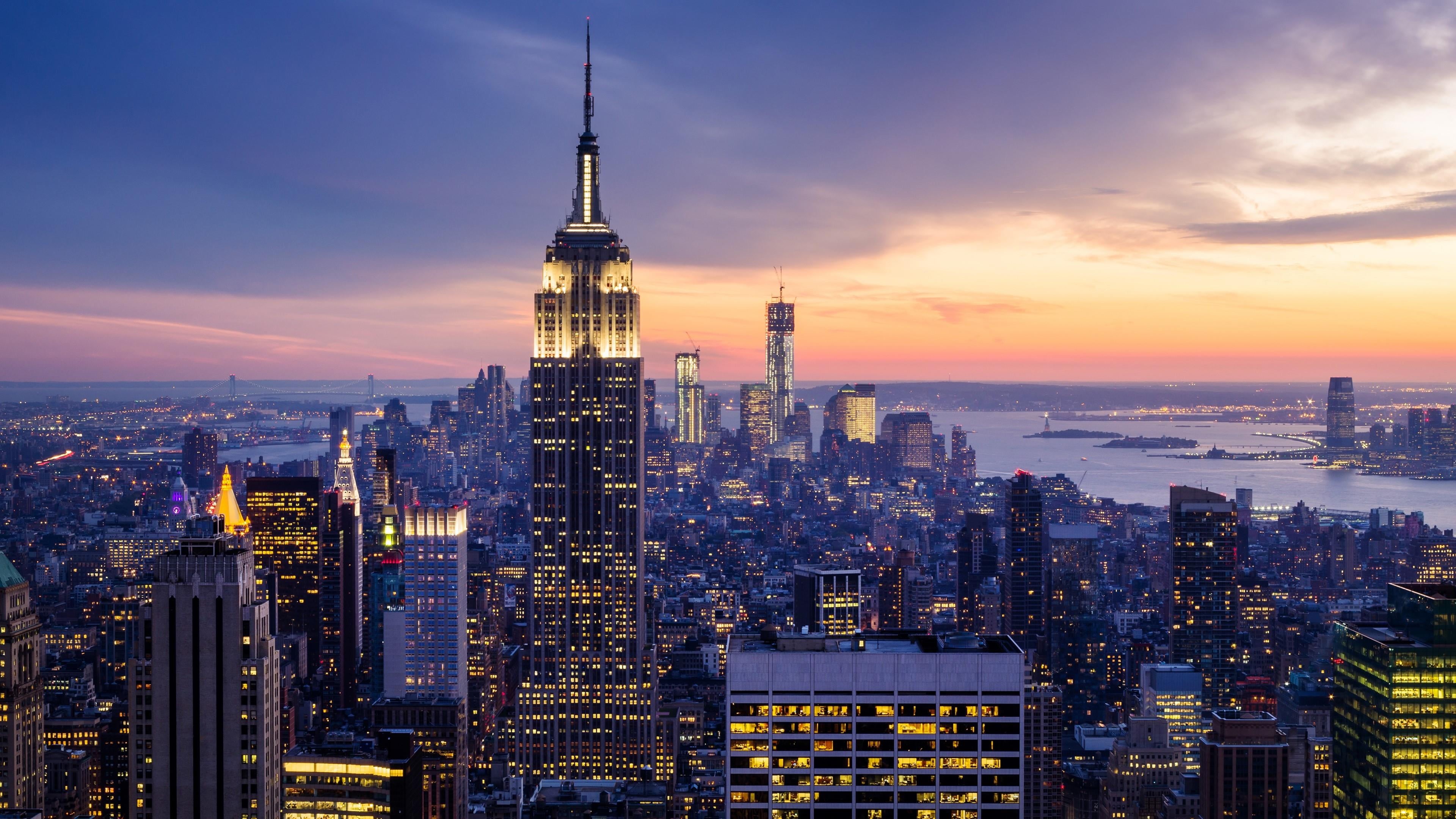 financial district, building, modern, city, architecture, tall - high, building exterior, skyline, 4K, dusk, crowd, sunset, metropolis, empire state building, HD Wallpaper