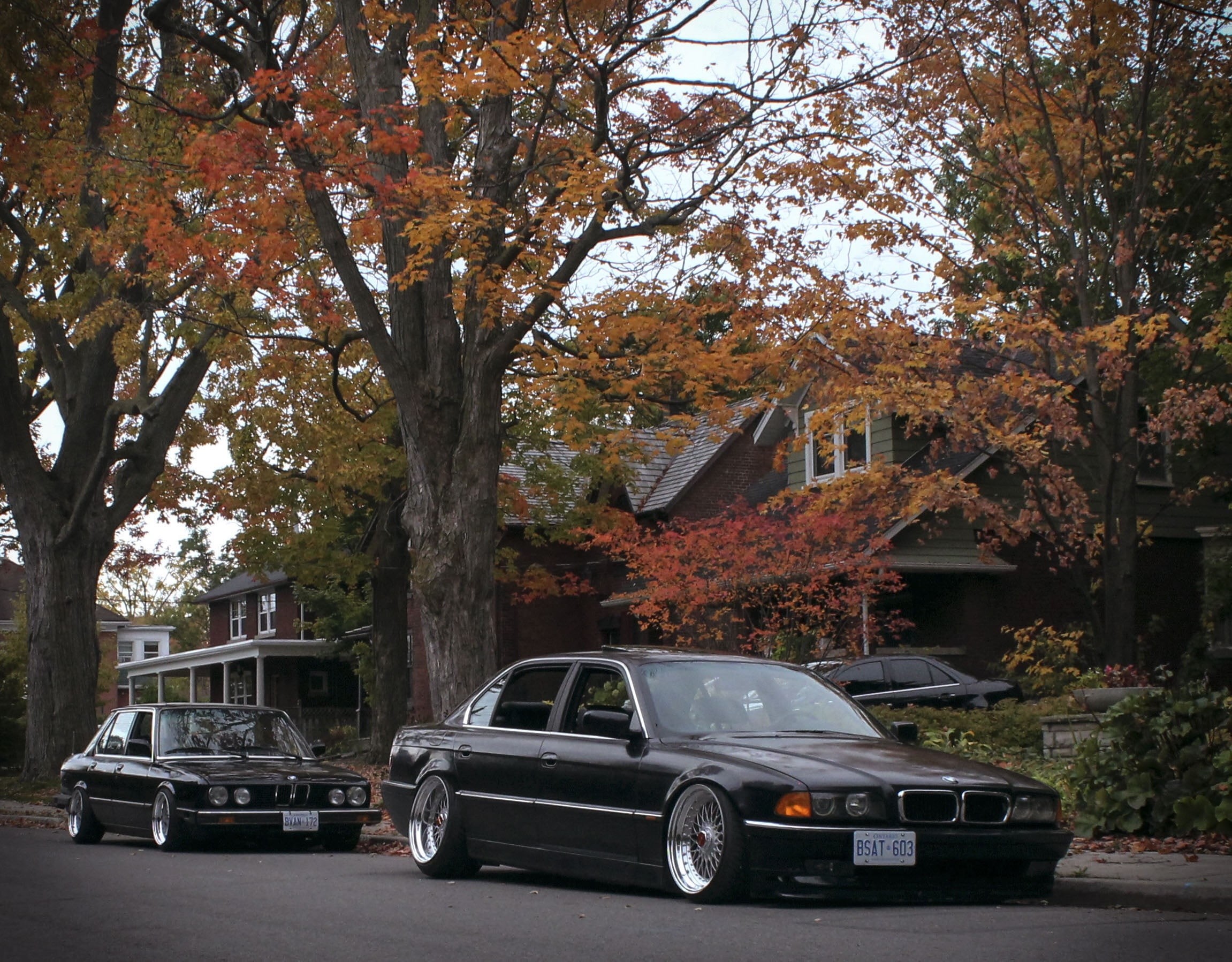 day, E28, tuning, motor vehicle, stance, black, transportation, mode of transportation, BMW, autumn, land vehicle, nature, no people, growth, architecture, HD Wallpaper