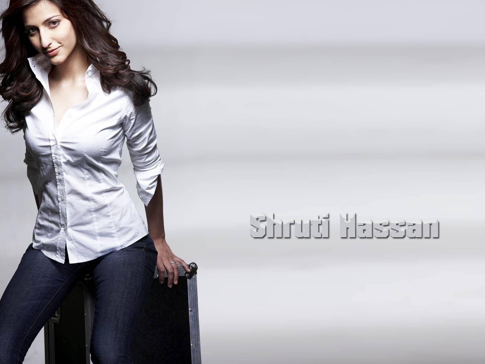 one person, bollywood celebrities, hassan, front view, adult, hairstyle, shirt, beauty, long hair, sleeved, button, text, young women, top, hair, copy space, HD Wallpaper