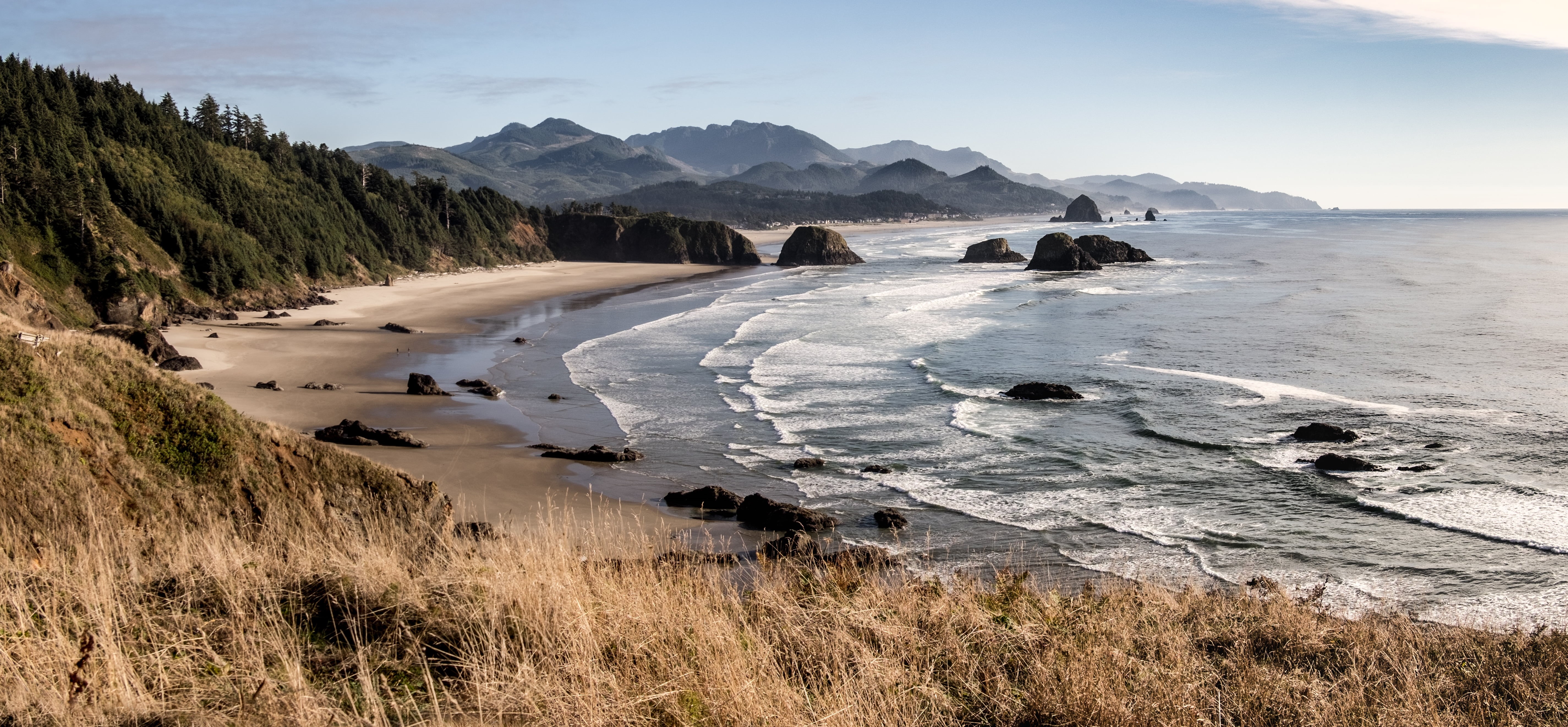 explore, 5K, vista, cannon, ocean  beach, beach, sea stacks, water, oregon  coast, scenics, landscape, skies, near, mountains, blue skies, Cannon Beach, HD Wallpaper