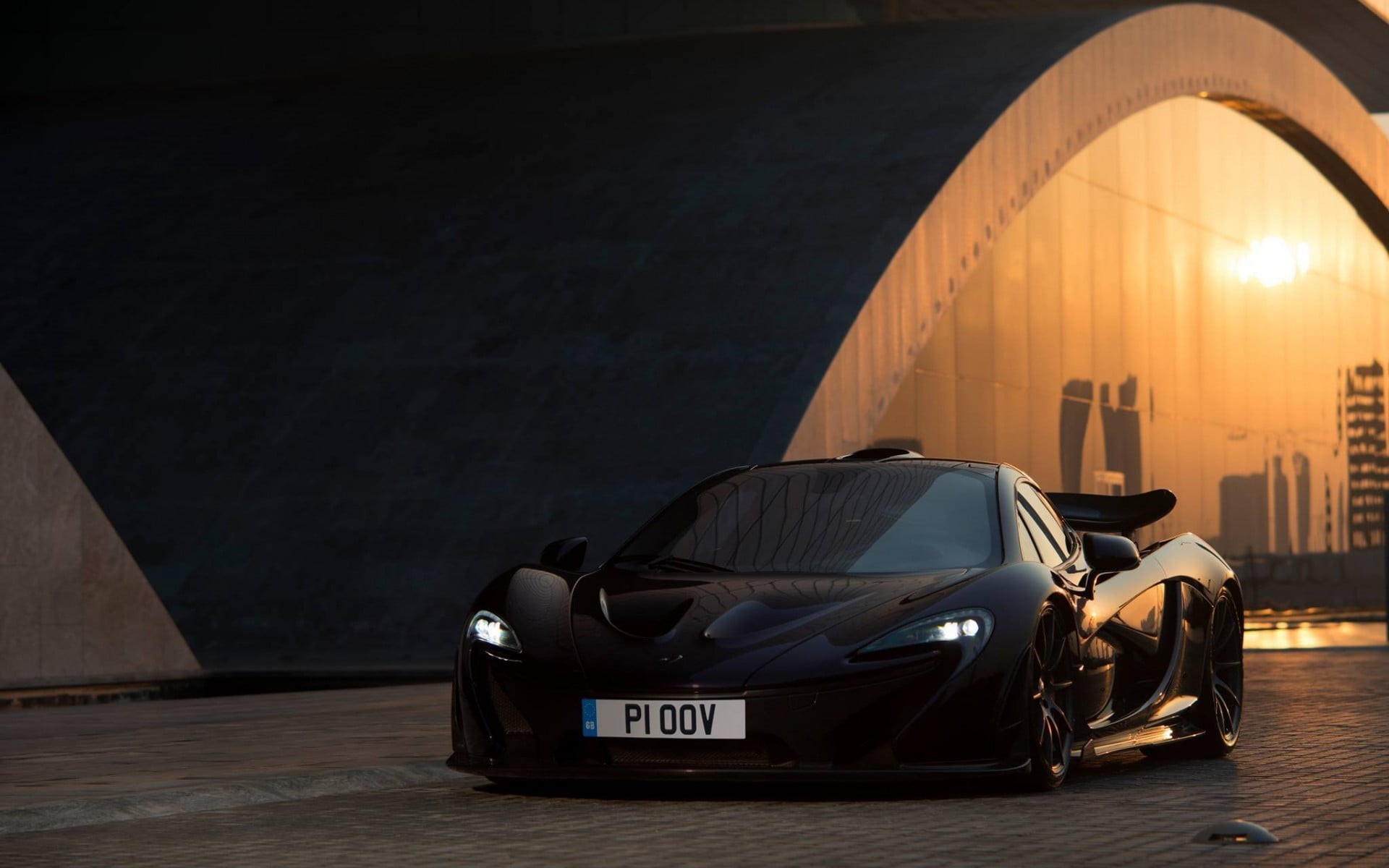 no people, wheel, McLaren, motor vehicle, text, architecture, vintage car, built structure, illuminated, coupe, retro styled, luxury, night, wealth, transportation, HD Wallpaper