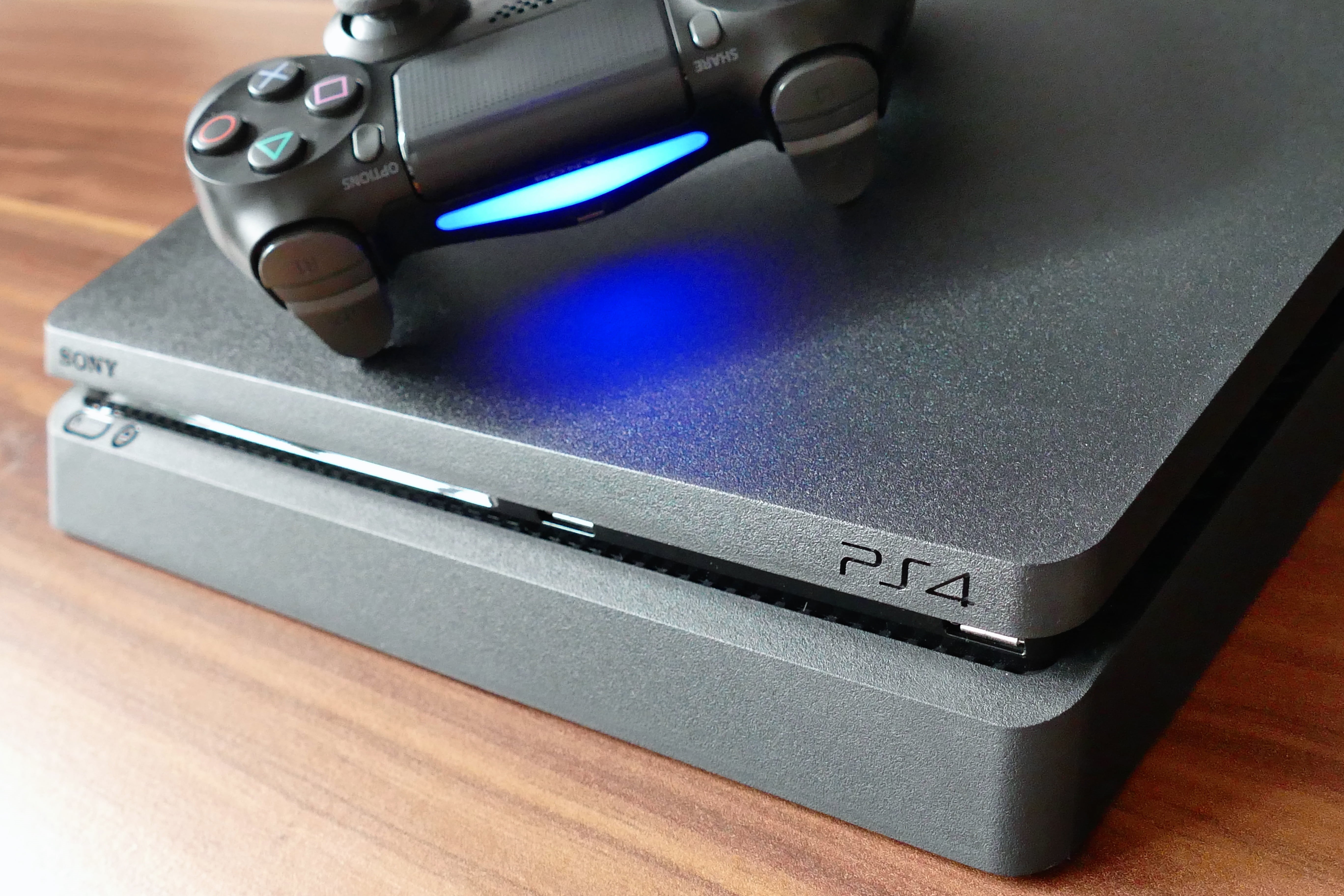 electronics industry, computer, entertainment, portable information device, black, player, close-up, high angle view, technology, playing, table, controller, HD Wallpaper