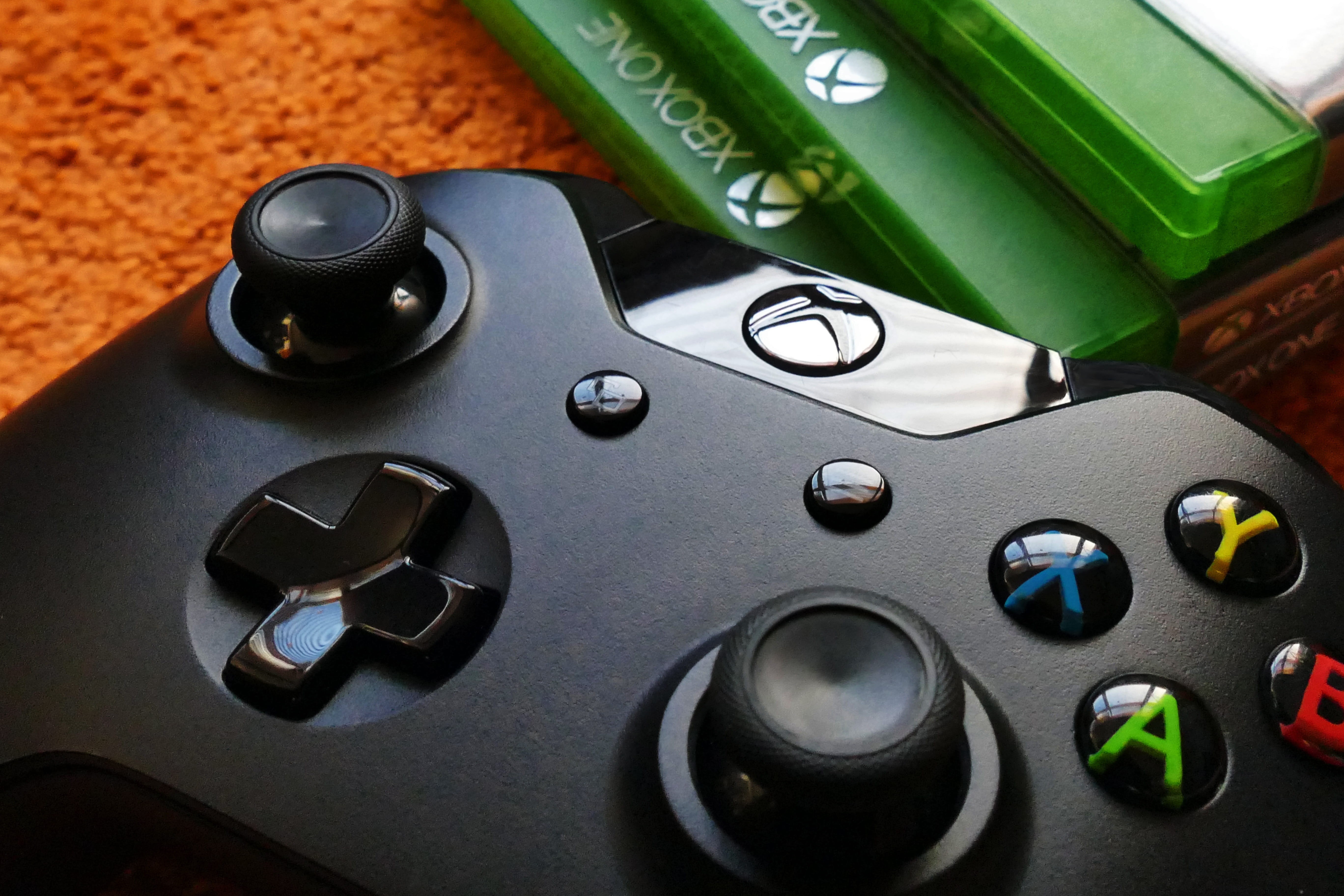 activity, games, arts culture and entertainment, man made, playing, telephone, one, buttons, remote control, peripherial, controller, joypad, game, video, HD Wallpaper