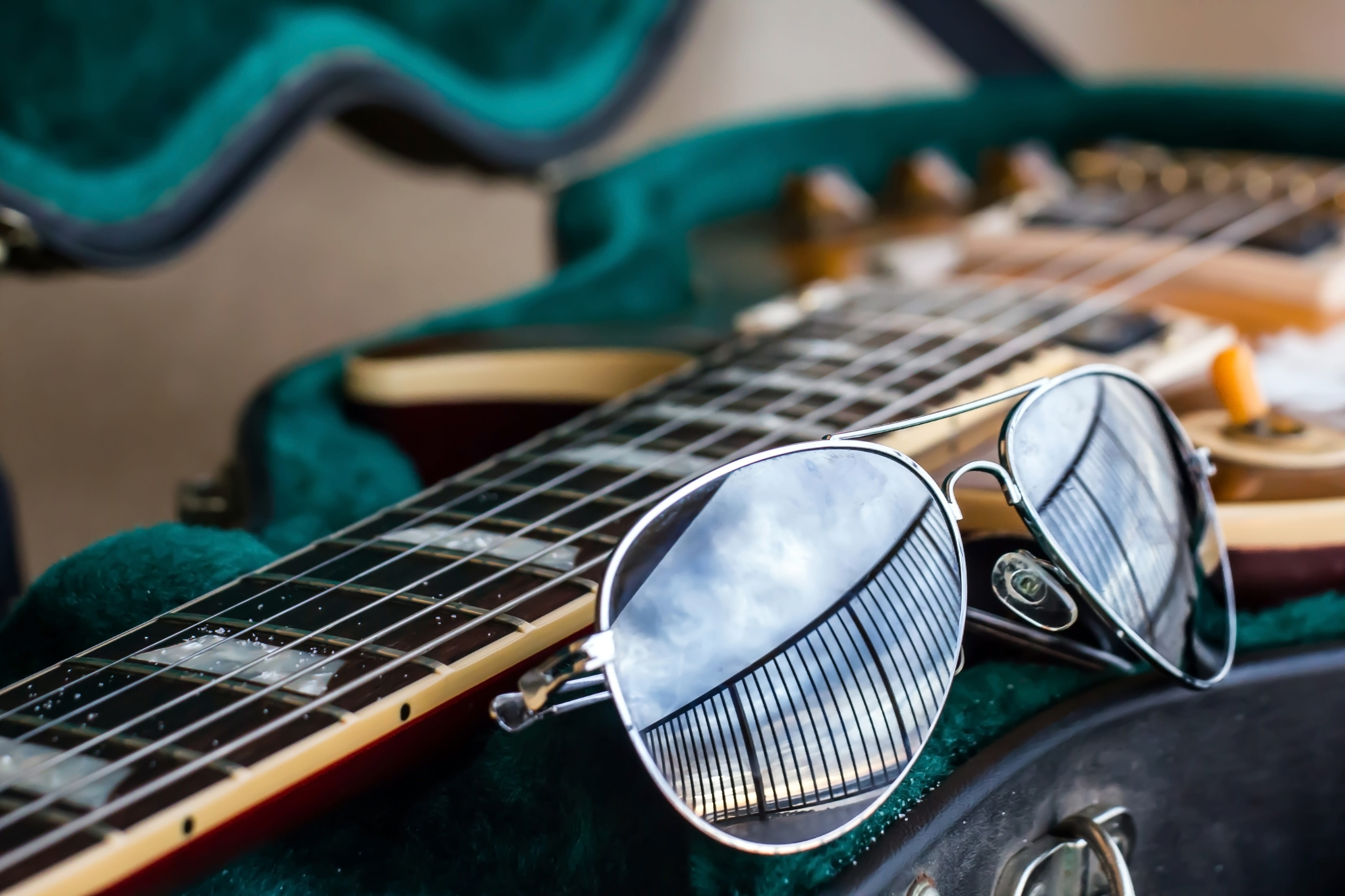 framed, no people, musician, indoors, play, lifestyle, beside, accessories, look, uv, rock music, electric, wood - material, music, guitar, song, spectacles, HD Wallpaper