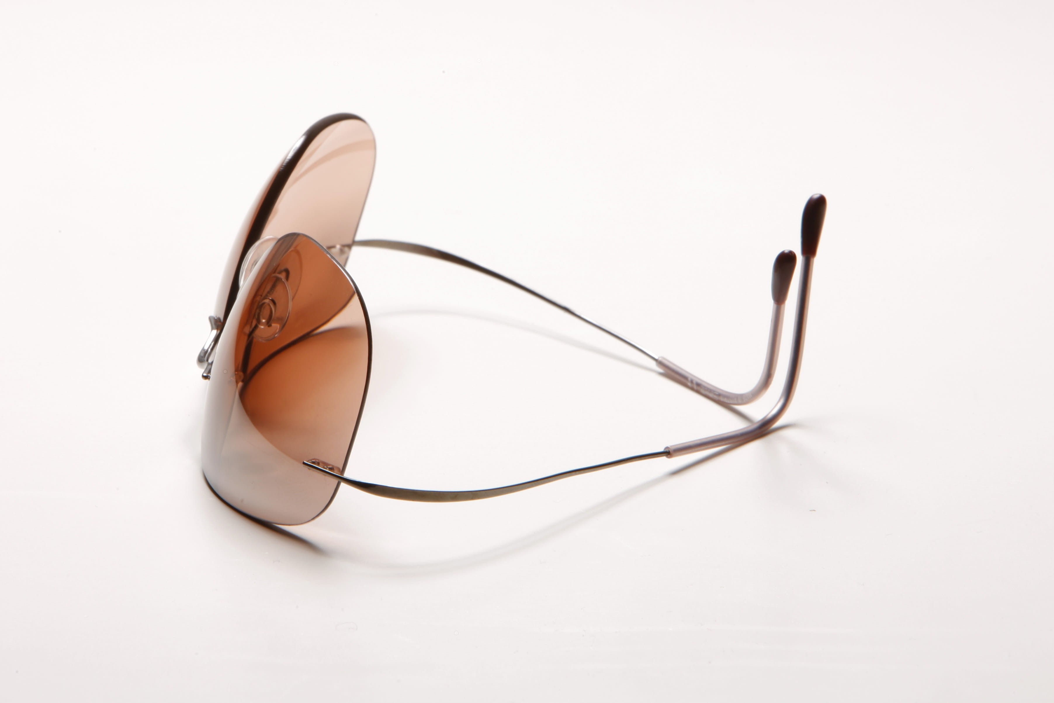 Sunglasses, glass, glass - material, Glasses, glasses glass, optics, protection, lenses, filtering, no people, accessoirs, elegance, uv protection, cut out, HD Wallpaper