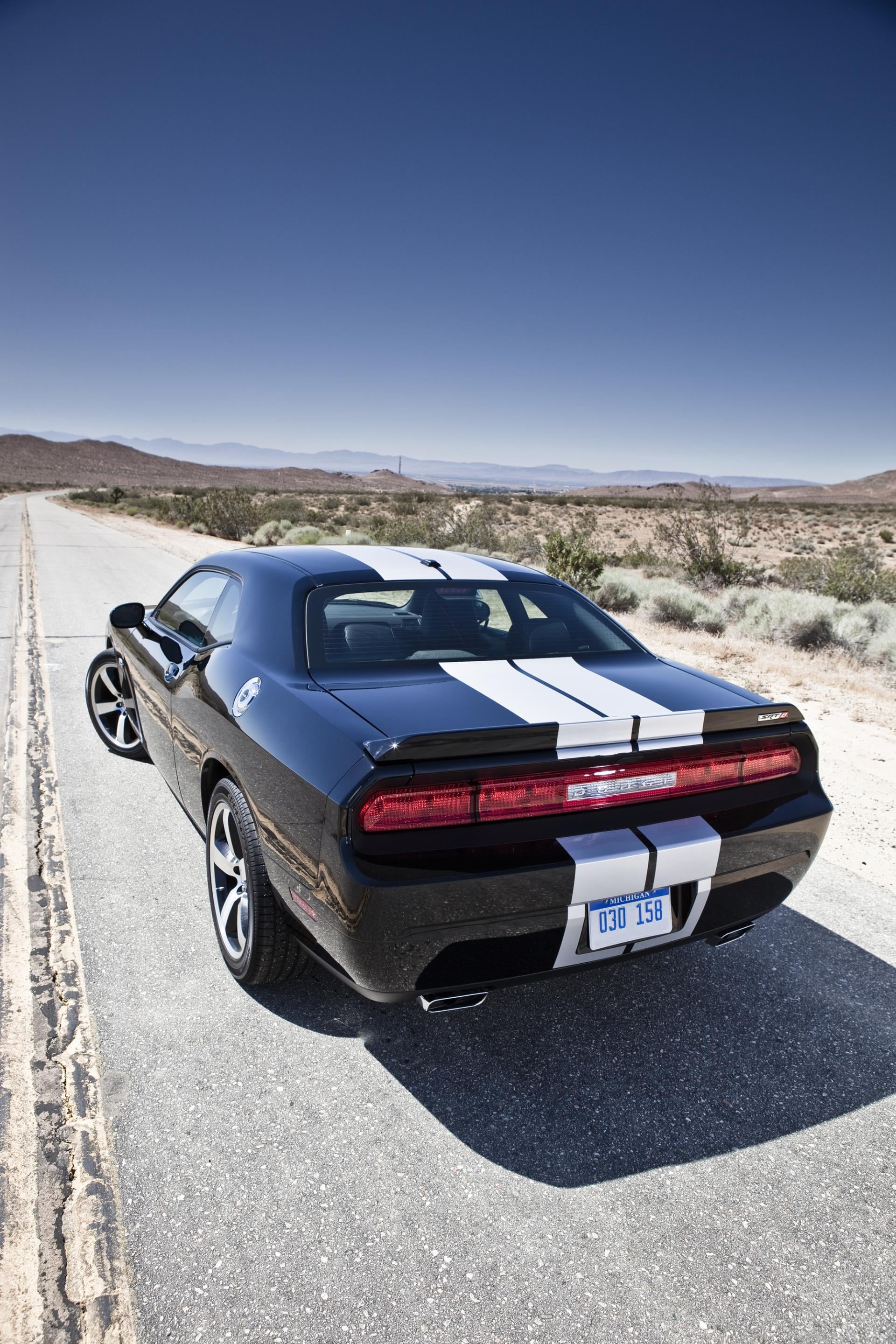 challenger, 2K, ultraviolet, dunham, car, jeff, sedan, project, dodge, srt, Phone HD Wallpaper