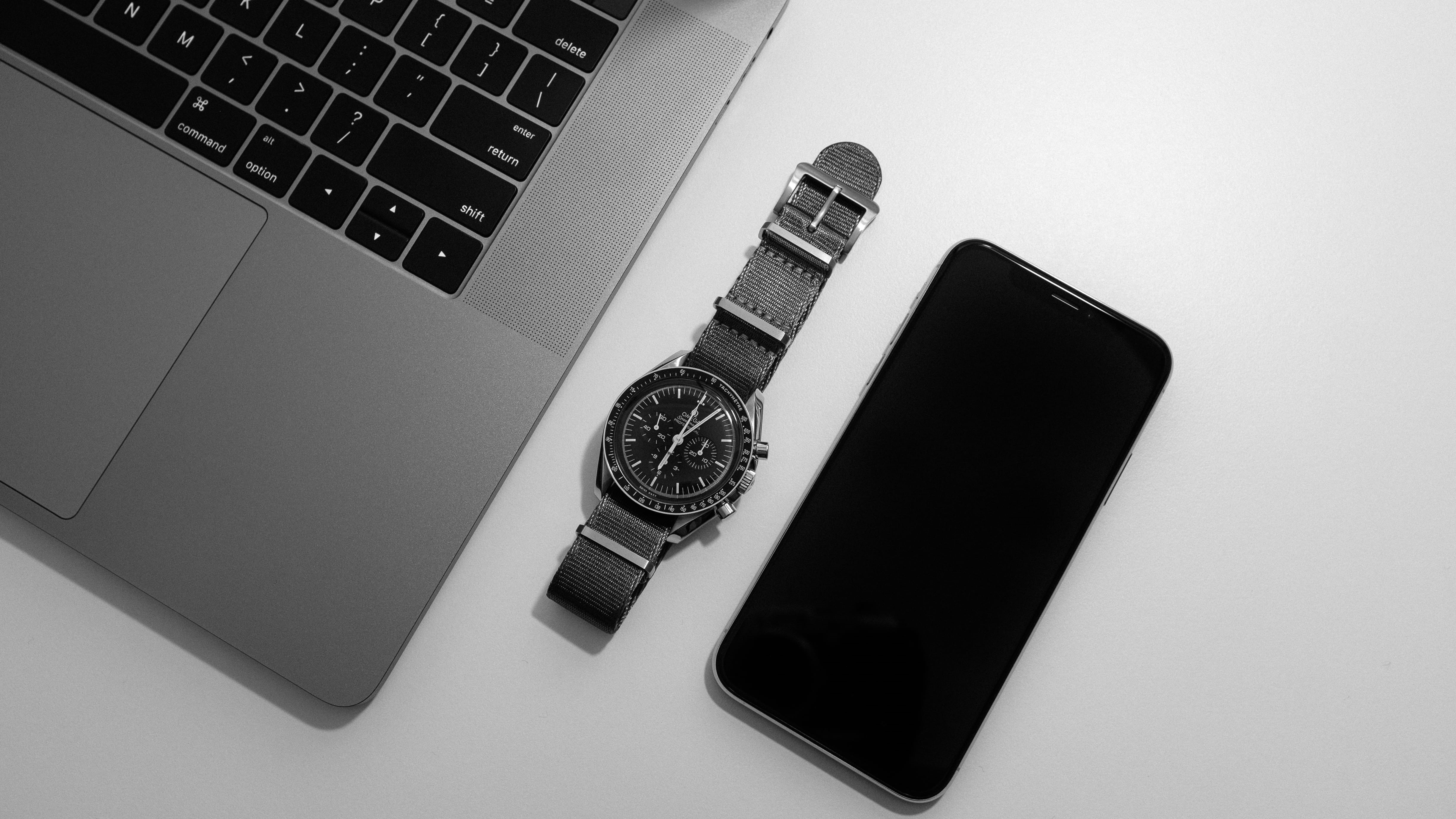 computer, wireless technology, close-up, computer equipment, table, macbook pro, internet, high angle view, watch, laptop, silver colored, indoors, computer key, HD Wallpaper
