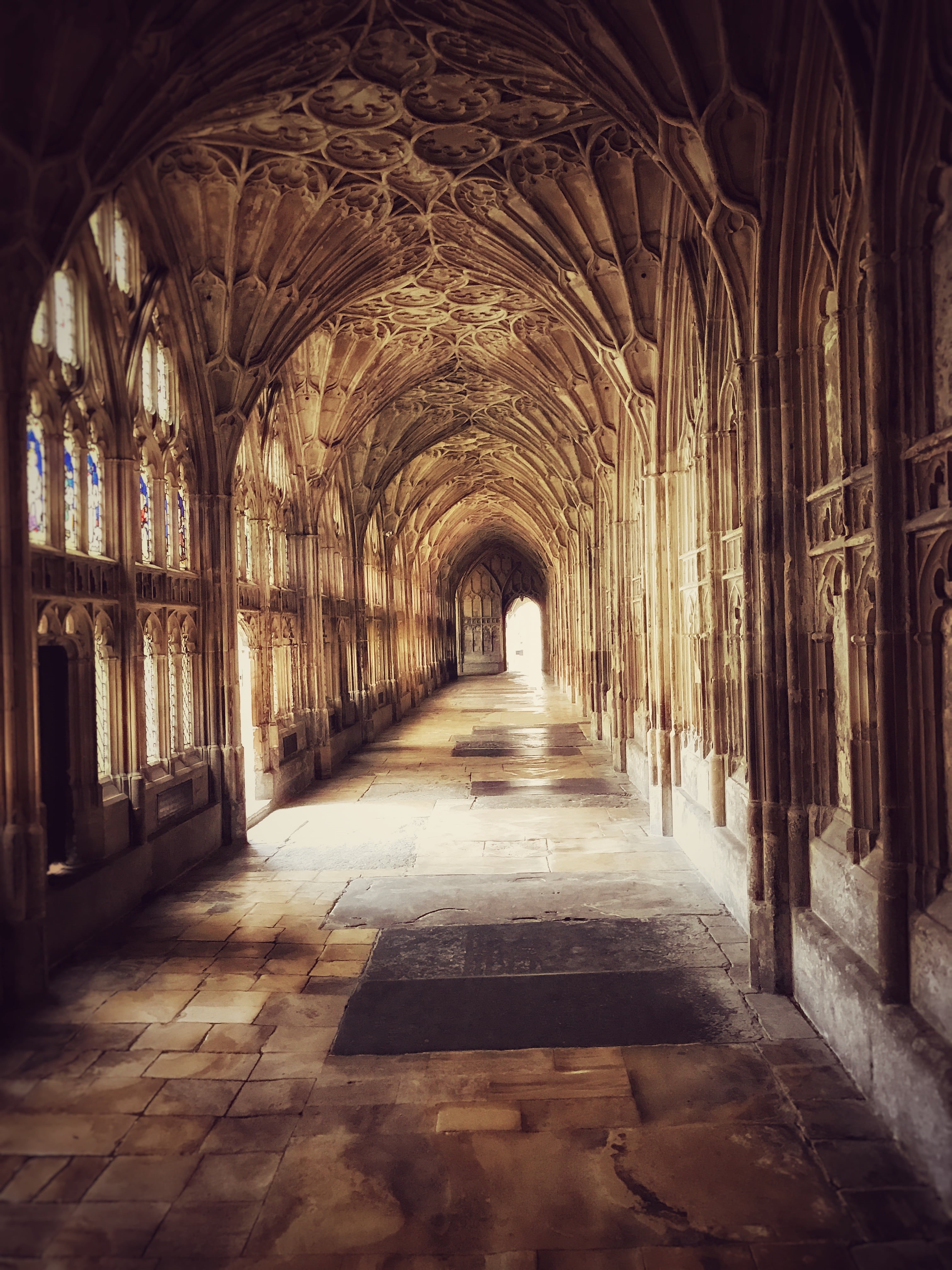 the past, hallway, ruined, british, religion, arch, christianity, diminishing perspective, day, historical, flooring, no people, 4K, architectural column, Phone HD Wallpaper