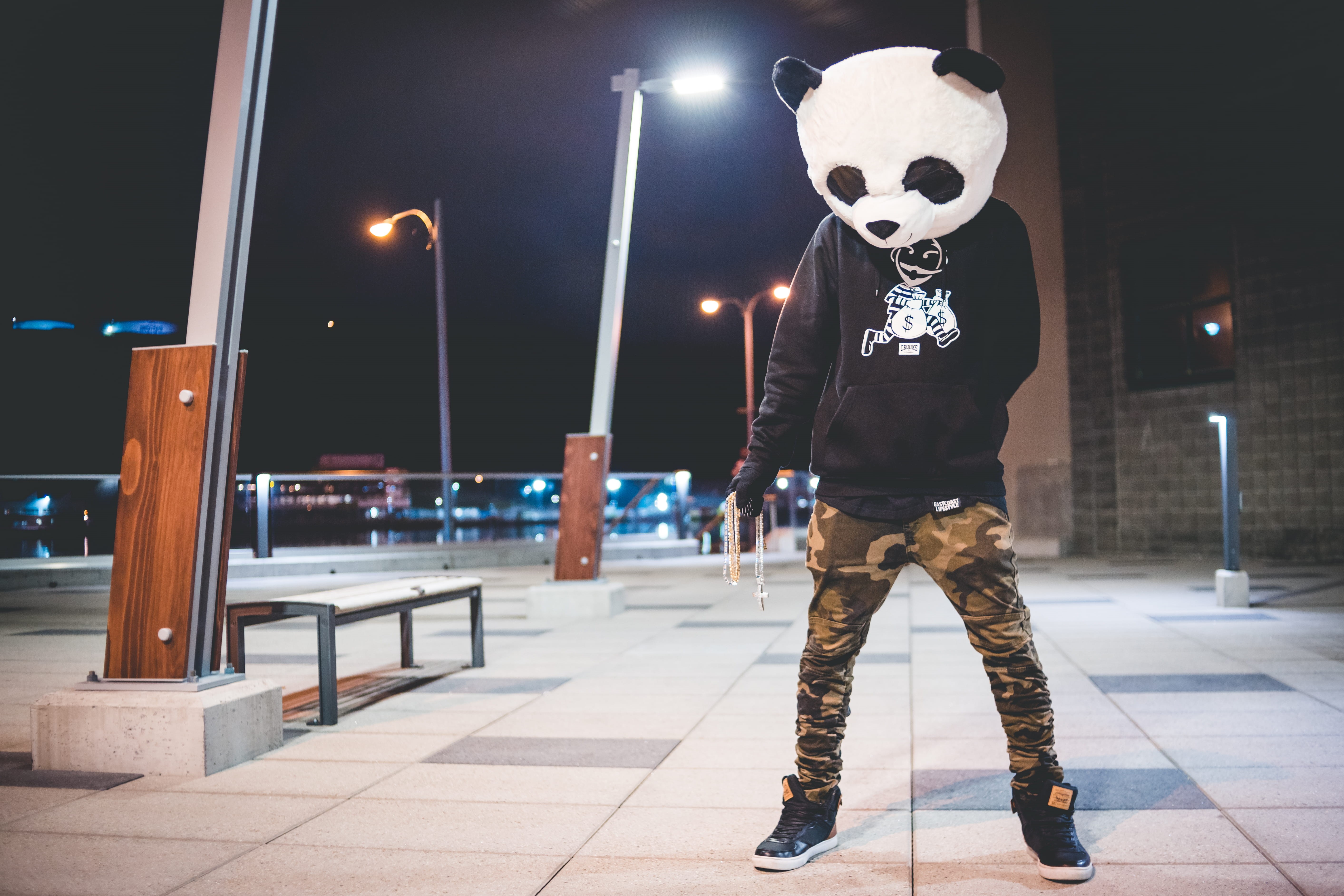 jewellery, obscured face, art, men, illuminated, horror, costume, gray, city, thief, street, urban, pavement, disguise, surreal, mask, jewelry, unrecognizable person, HD Wallpaper