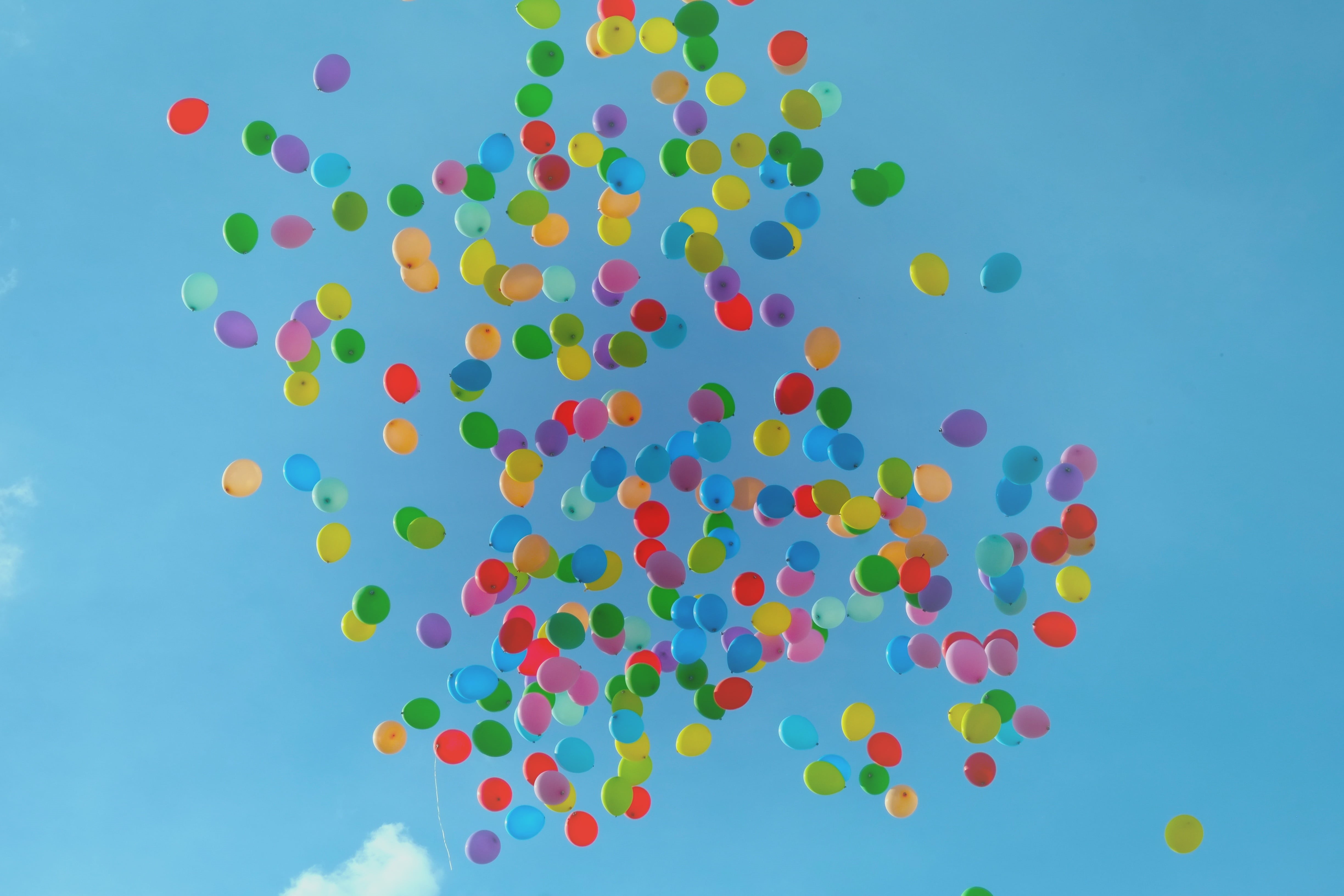 mid-air, studio shot, abundance, angled, cloud - sky, photo, things, large group of objects, photography, balloons, fun, sky, variation, float, nature, HD Wallpaper