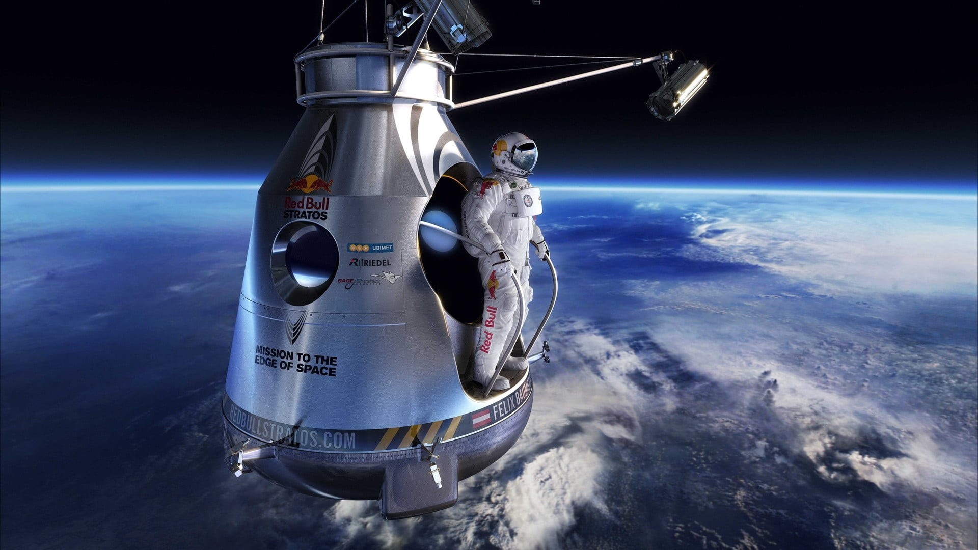 sea, astronomy, no people, satellite view, robot, helmet, 1080P, adventure, science, horizon, men, Felix Baumgartner, water, exploration, orbiting, planet - space, HD Wallpaper