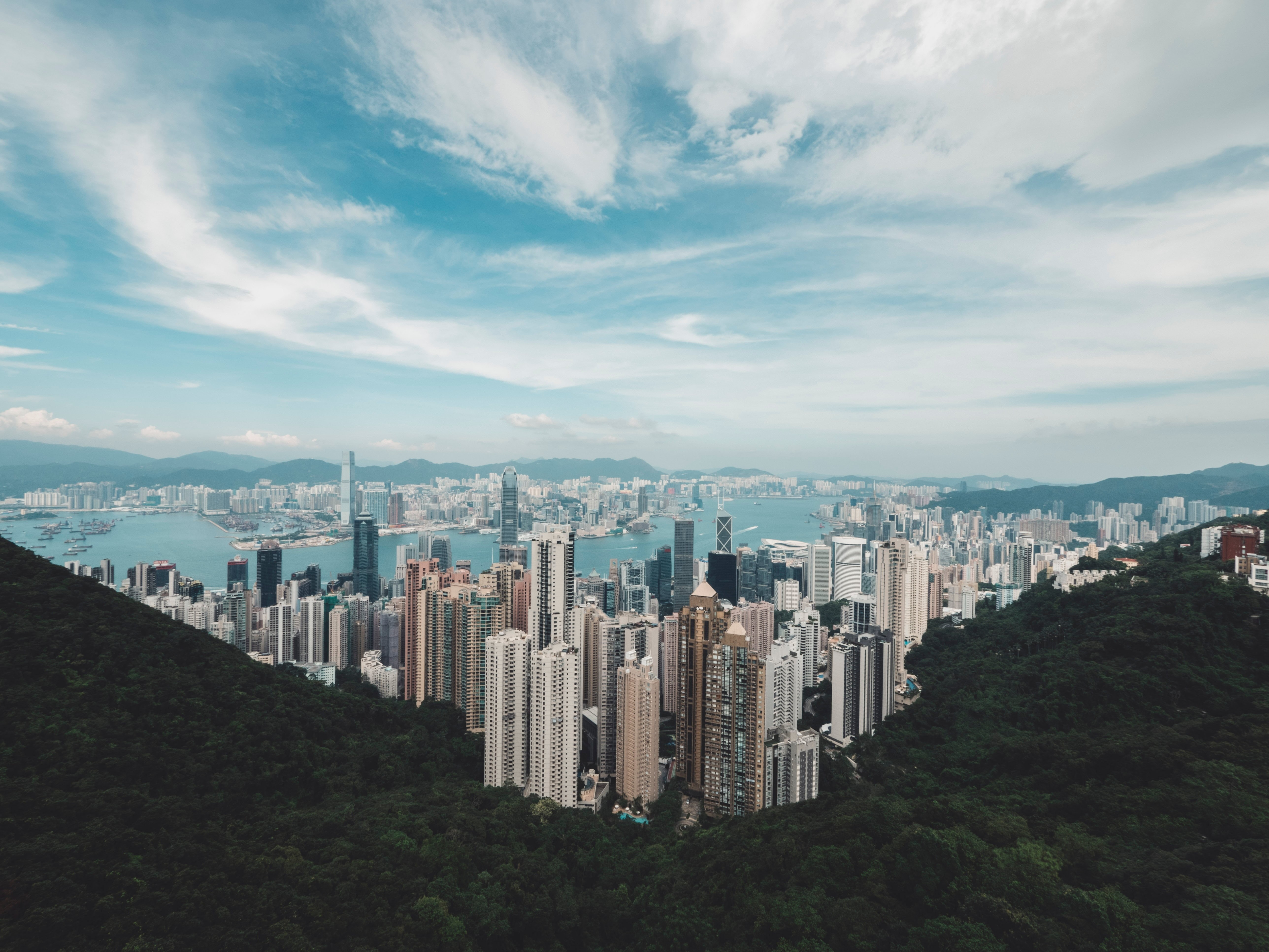 asia, urban Scene, nature, victoria Peak, residential District, downtown District, day, kowloon, hong, hong Kong, crowd, tall - high, landscape, famous Place, HD Wallpaper
