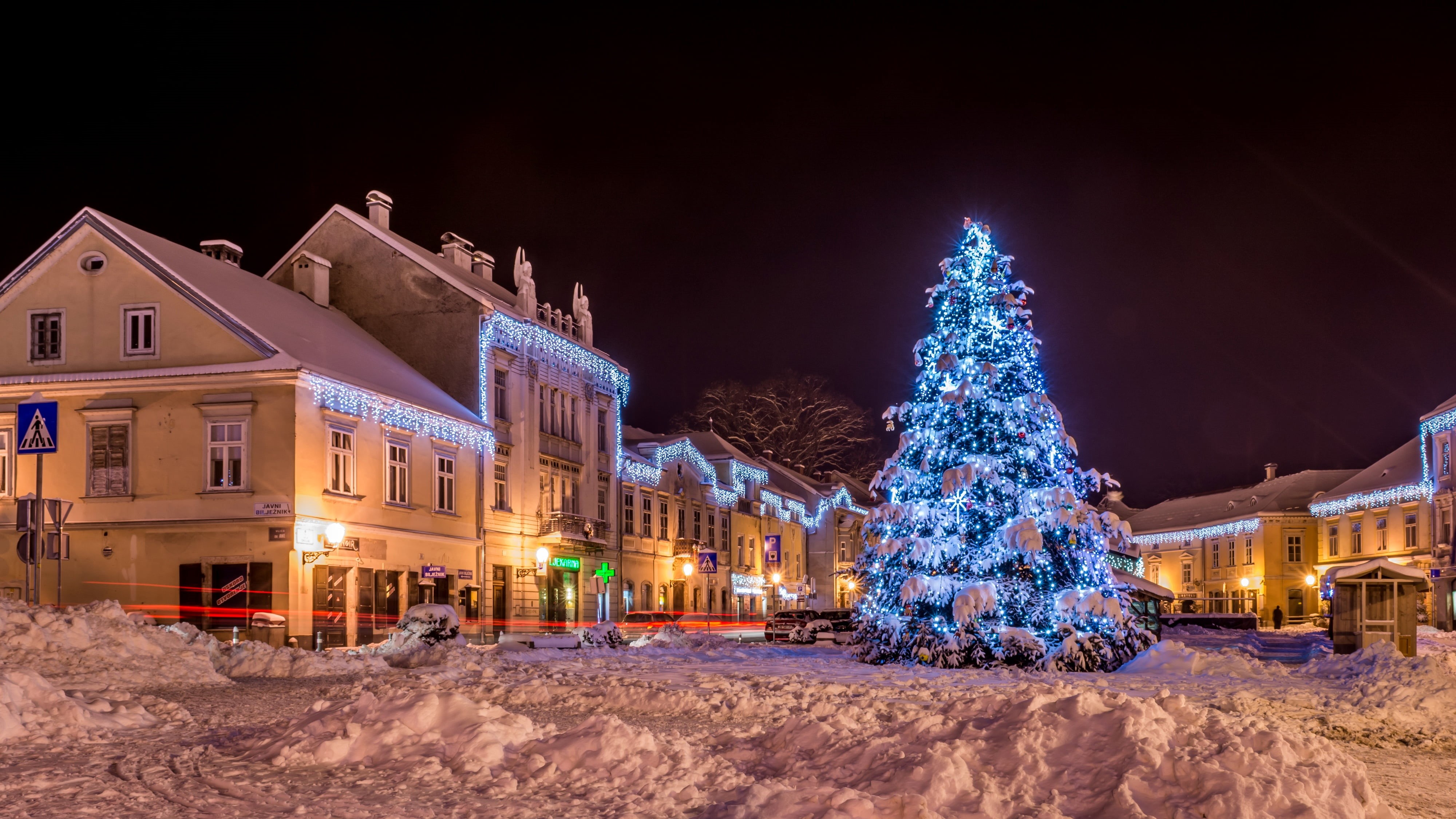 blue, Winter, Snow, Tree, Night, Zagreb Samobor, Home, christmas ornament, no people, christmas lights, white, illuminated, holiday - event, The city, christmas, HD Wallpaper