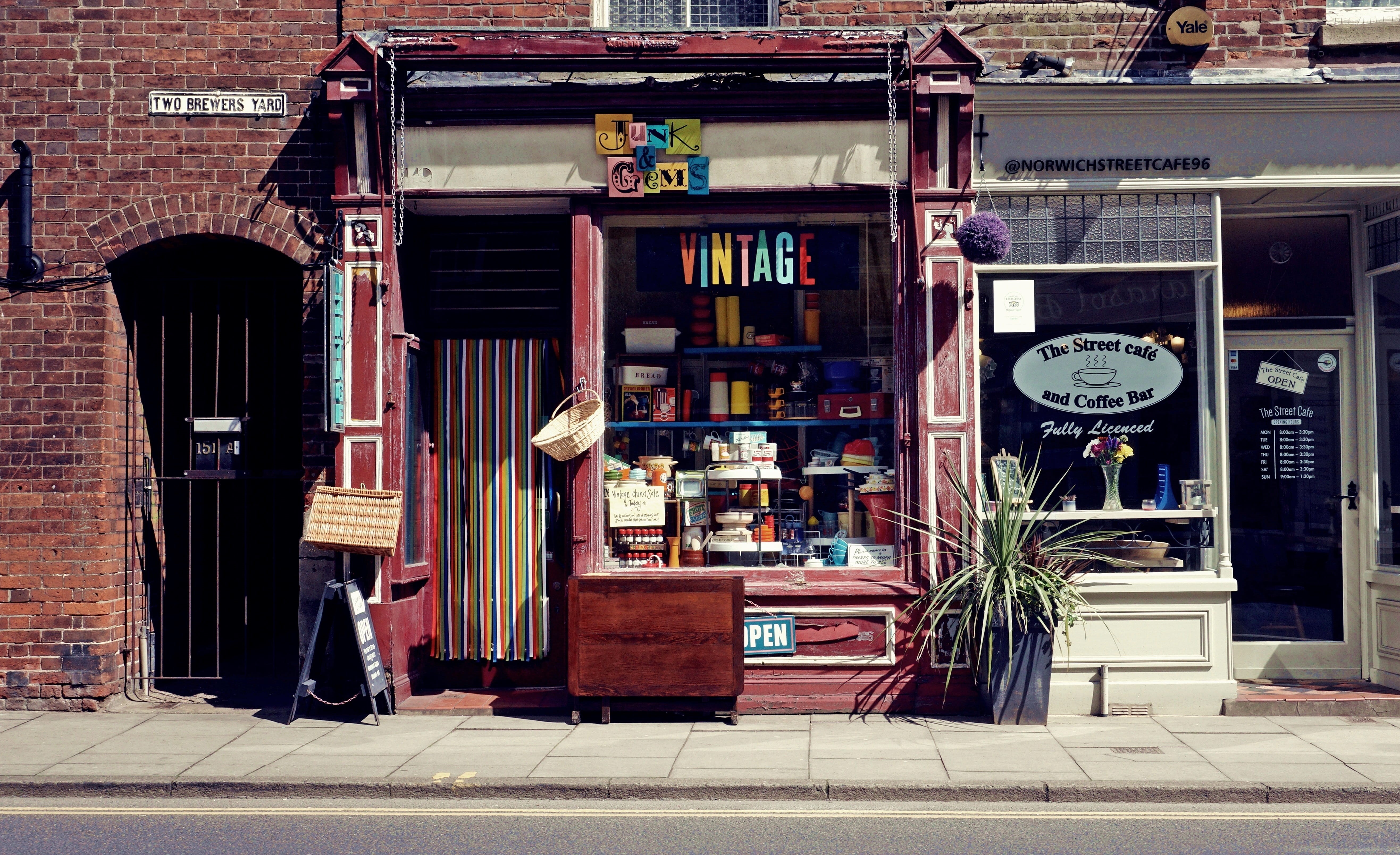 communication, shopping, day, street, facade, western script, bar cafe, stock, text, daylight, entrance, built structure, vintage, goods, house, 5K, outdoors, HD Wallpaper