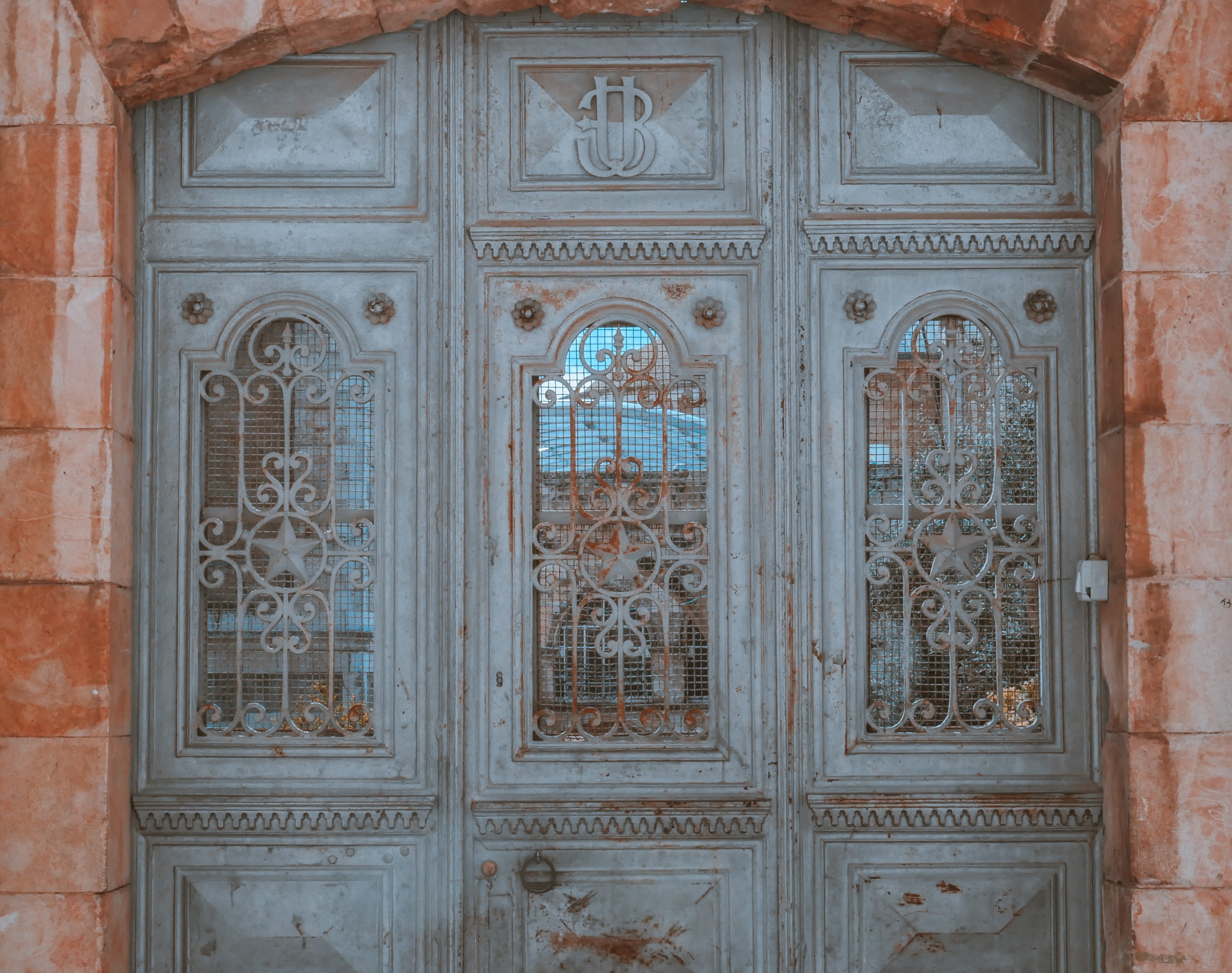 mural, travel destinations, door, ornate, closed, ceiling, outdoors, craft, pattern, 4K, teal orange, place of worship, the past, doorway, storefront, HD Wallpaper