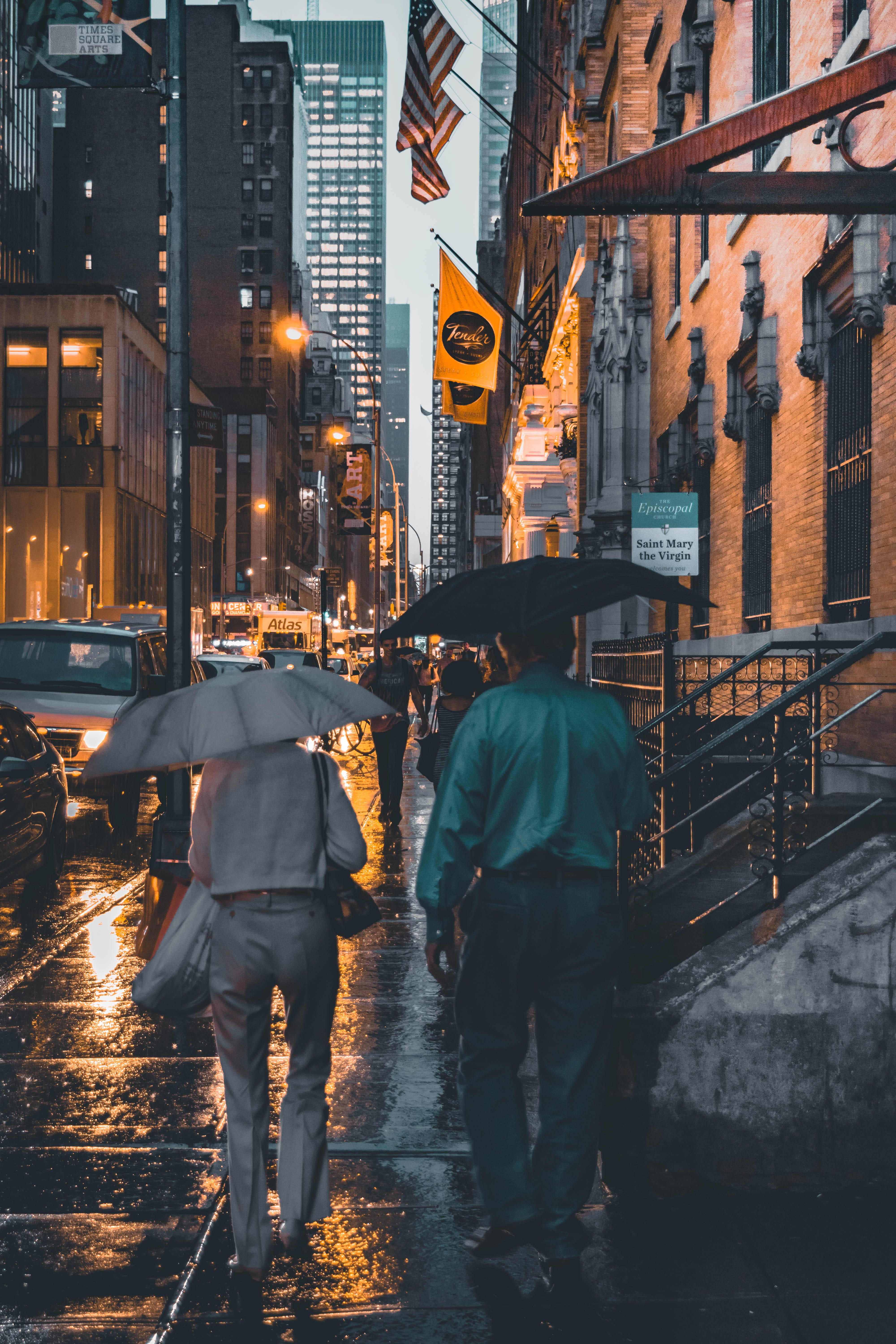 umbrellas, rainy season, built structure, cars, outdoors, person, group of people, building exterior, holding, man, dark, illuminated, two, office building exterior, Phone HD Wallpaper