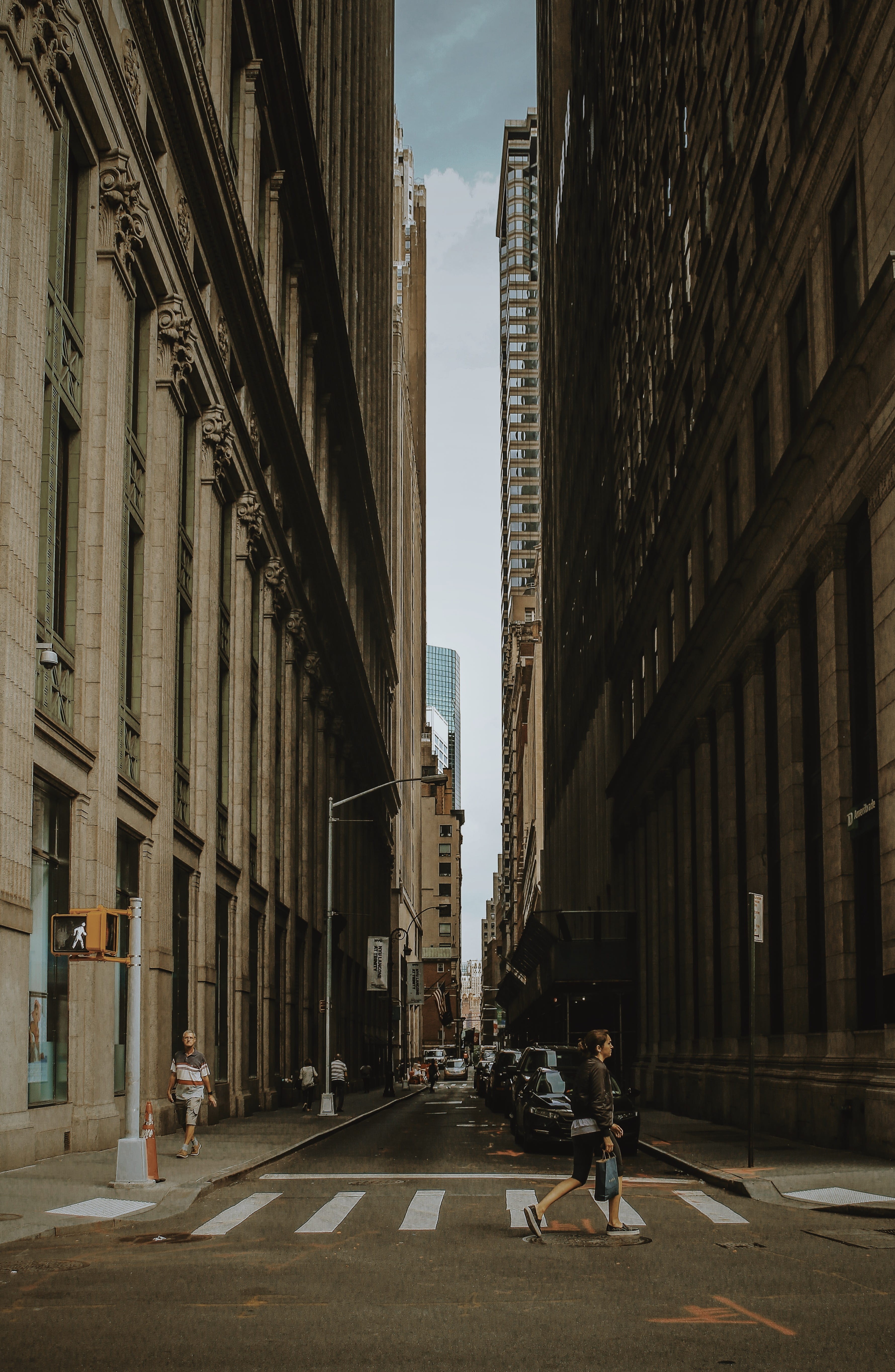 new york, new York State, people, city Life, pedestrian street, urban Scene, urban, street, ny, new York City, u, downtown District, men, female, cityscape, Phone HD Wallpaper