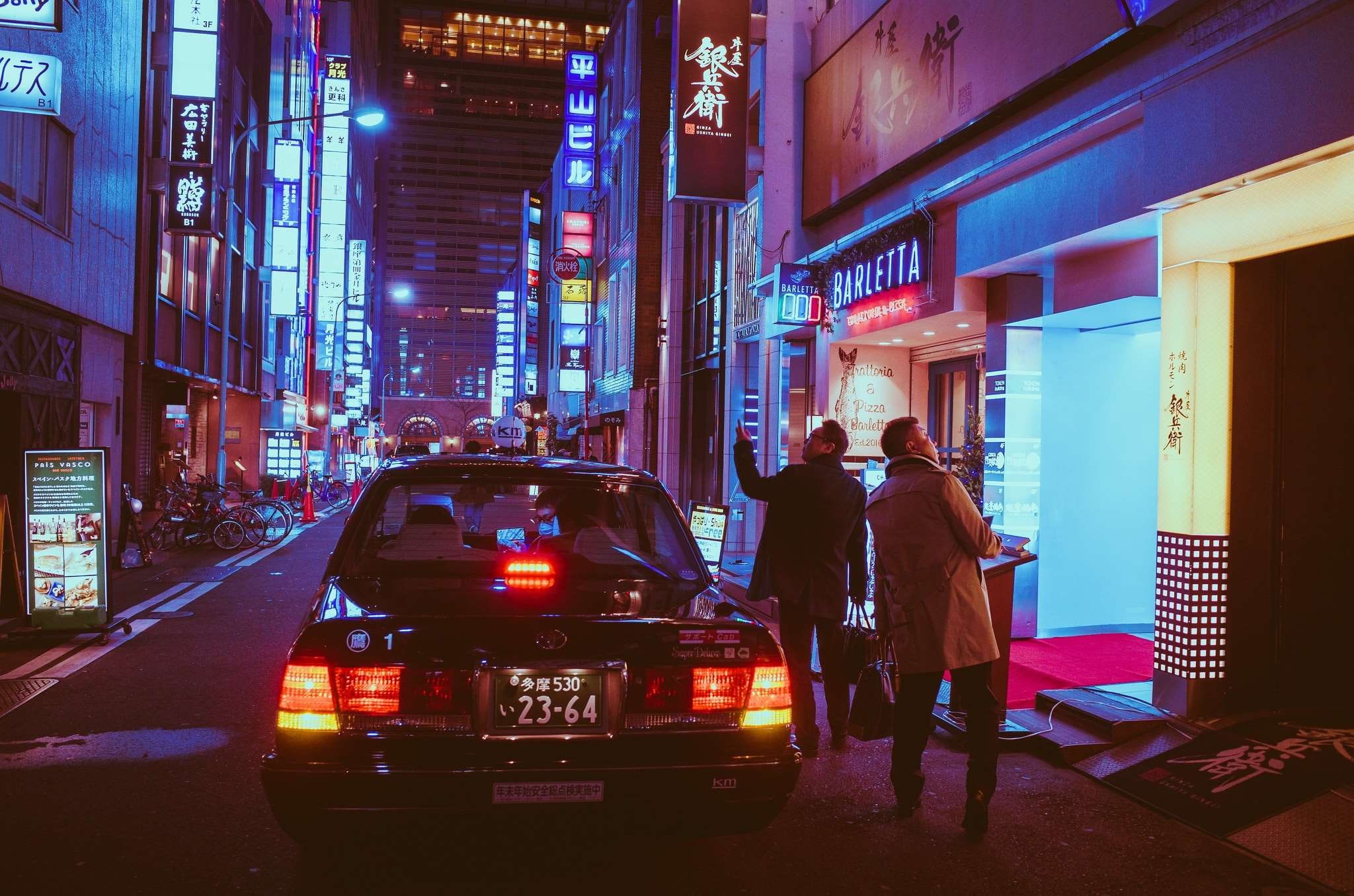 men, rear view, landmark, building exterior, friends, osaka, motor vehicle, building, built structure, neon, night, japan, automobile, outdoor ad, glow, HD Wallpaper