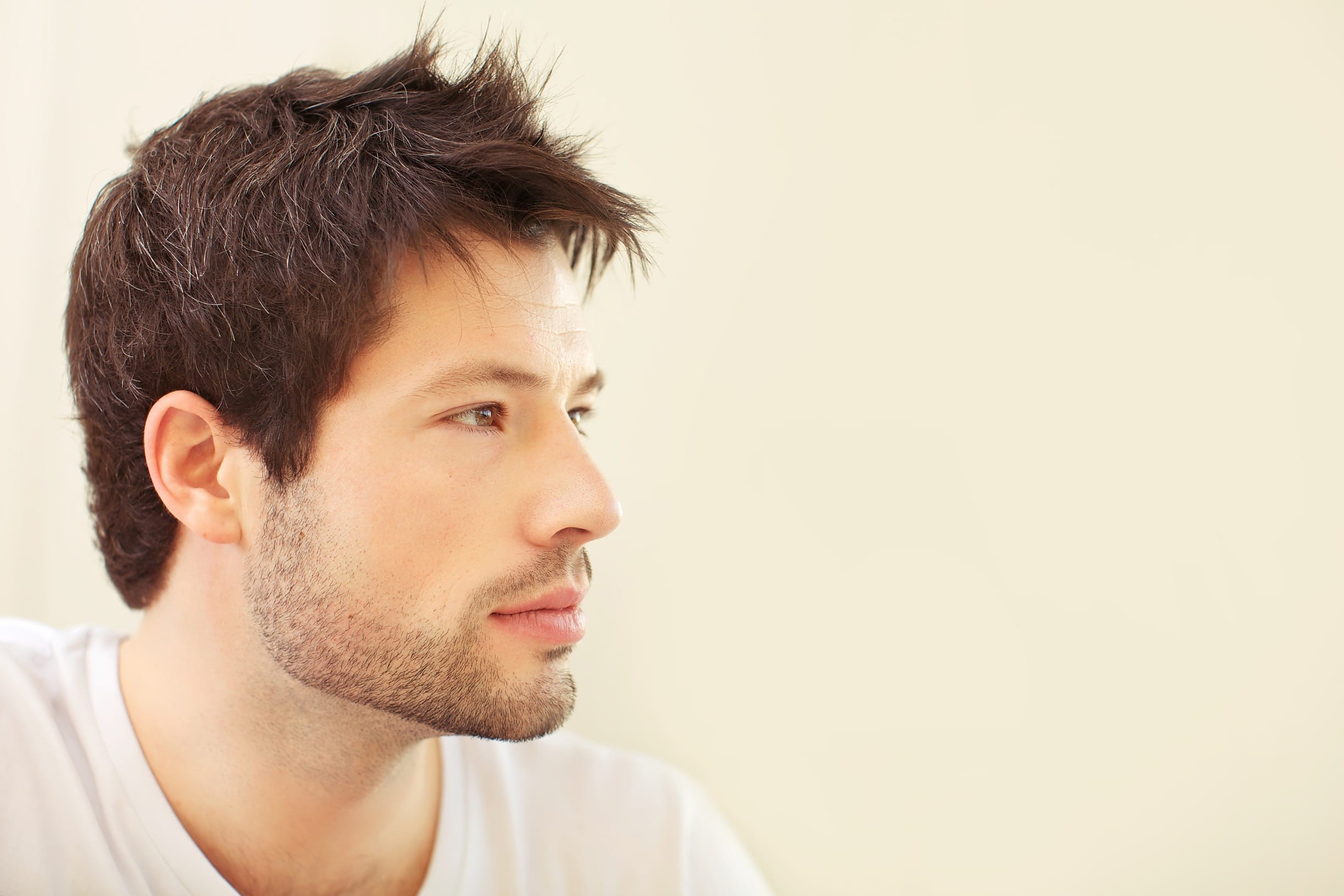 beautiful people, sitting, color Image, shirt, human face, looking away, image Type, closeup, men, 1080P, males, image Technique, indoors, looking, copyspace, HD Wallpaper
