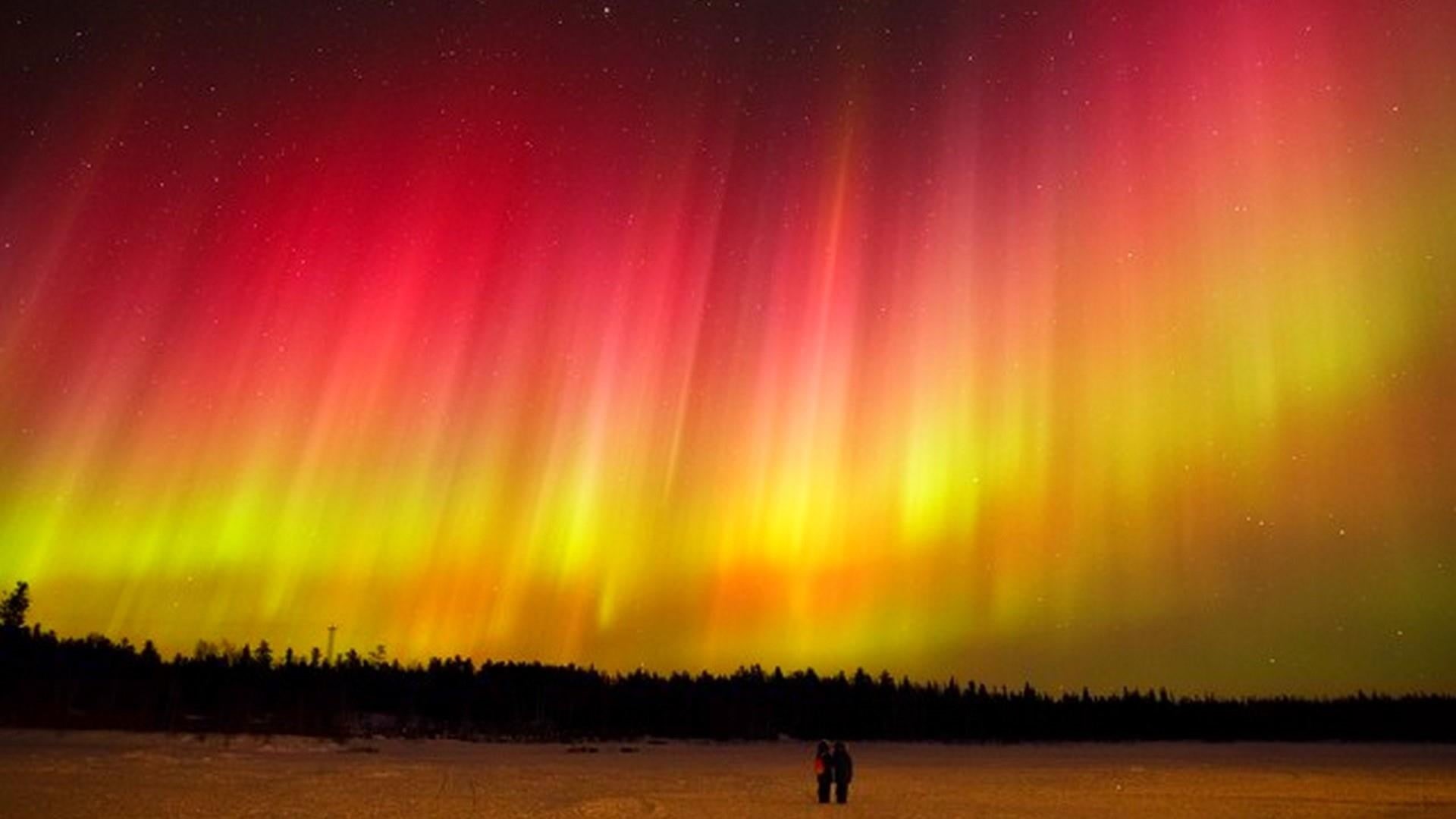 sky, silhouette, canada, landscape, beauty in nature, north lights, water, scenics - nature, red, night sky, 1080P, northern lights, one person, nature, HD Wallpaper