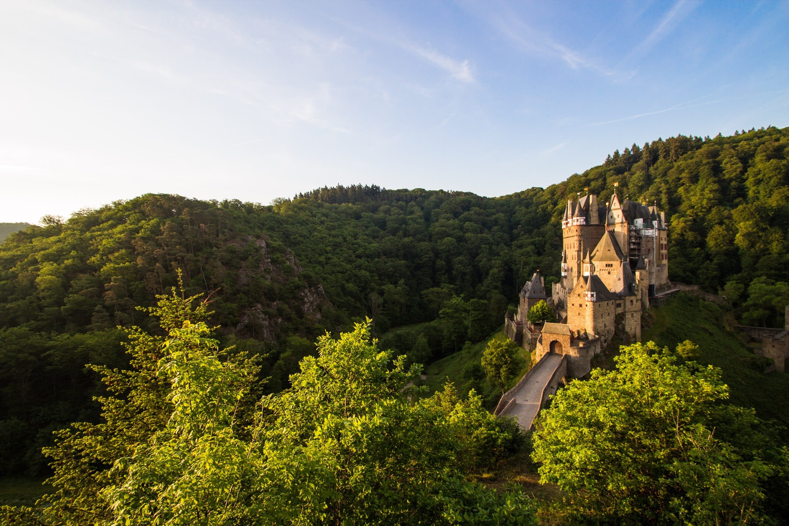 built structure, outdoors, masonry, andernach, eltz, the past, tree, hunsrück, religion, mosel, watchtower, neuschwanstein, medieval, beauty in nature, HD Wallpaper