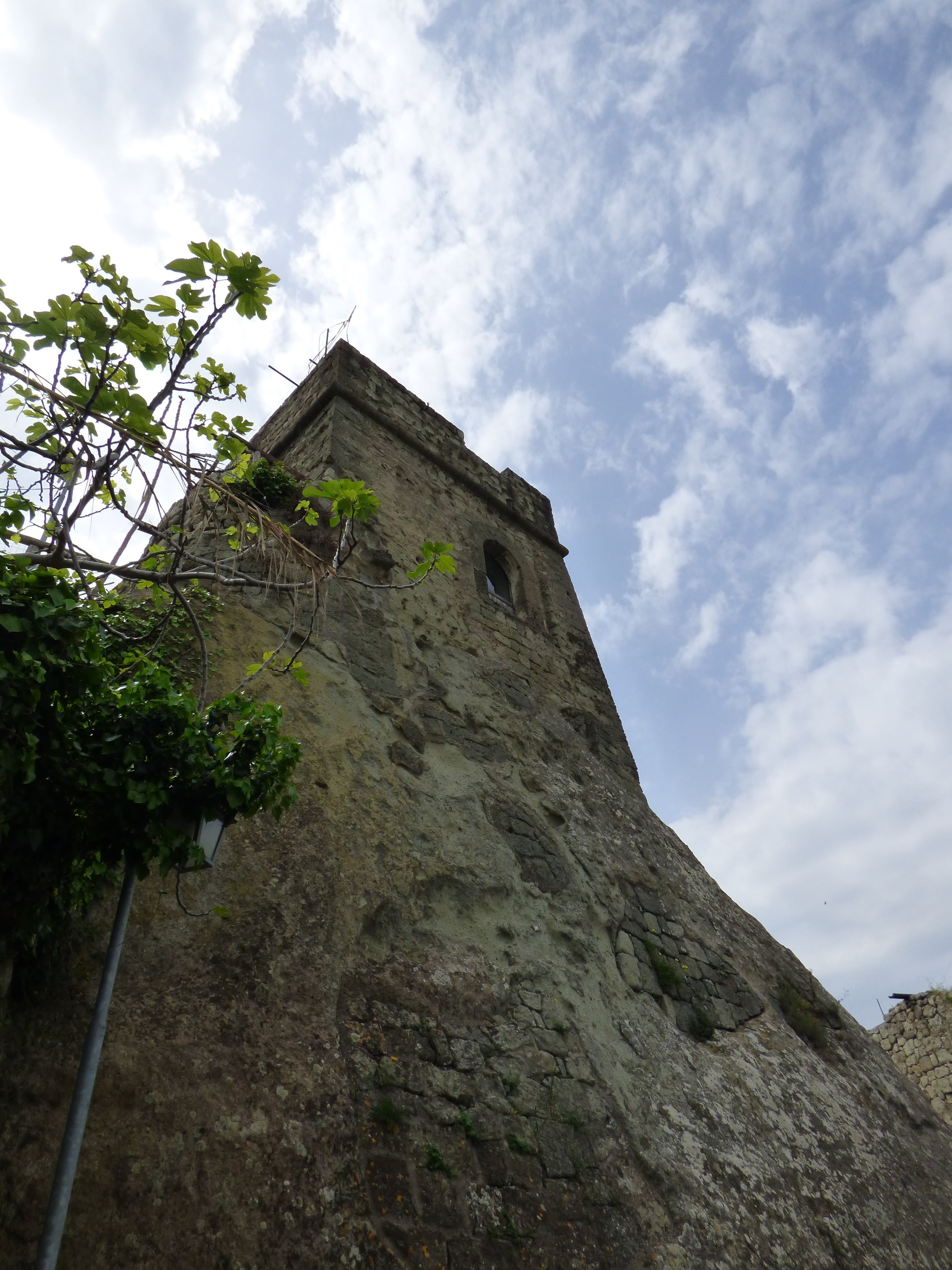 tower, building exterior, built structure, old, architecture, watchtower, low angle view, wall, 4K, ischia, forio, cloud - sky, tree, history, nature, Phone HD Wallpaper